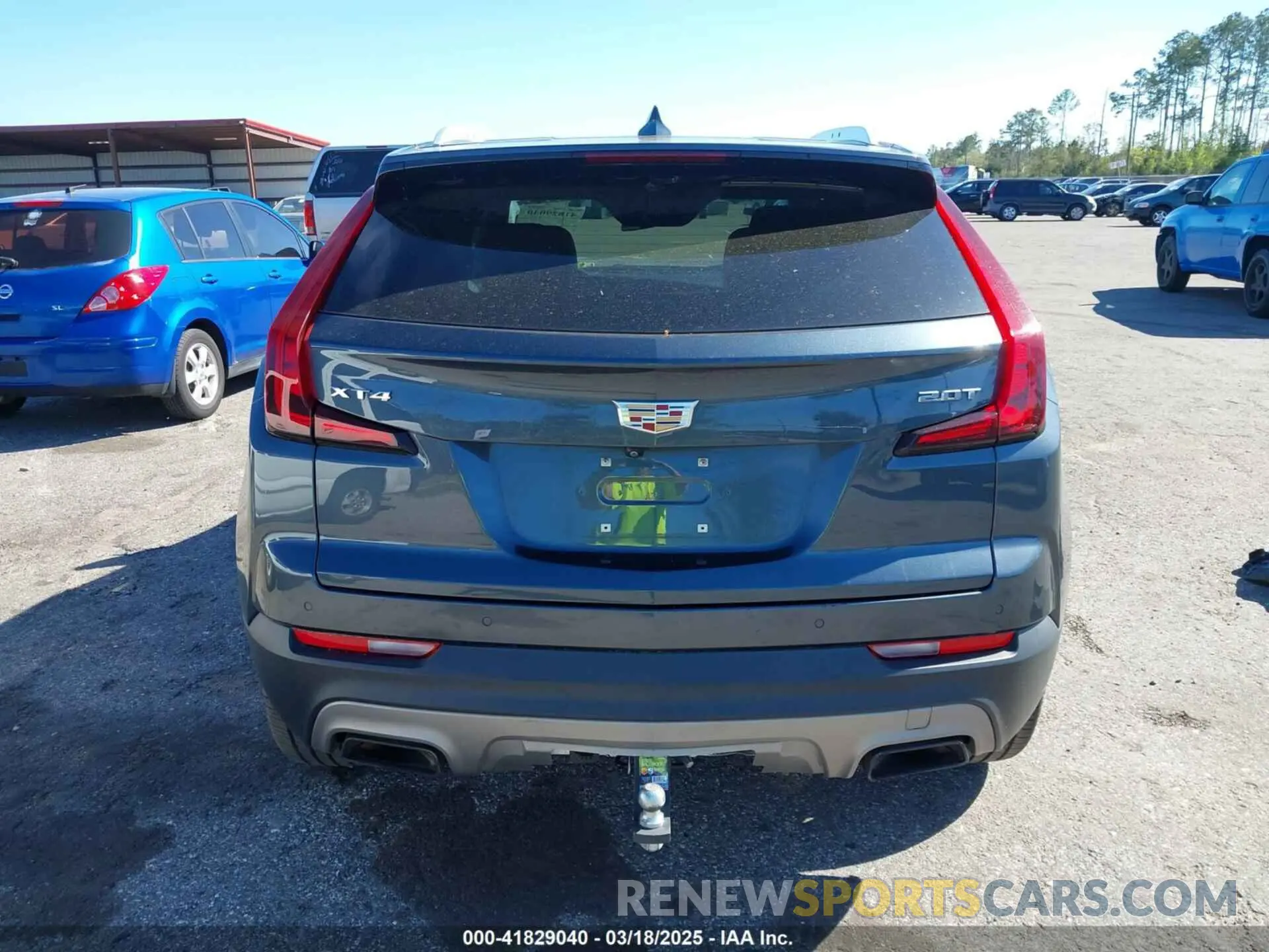 16 Photograph of a damaged car 1GYFZCR41KF204050 CADILLAC XT4 2019