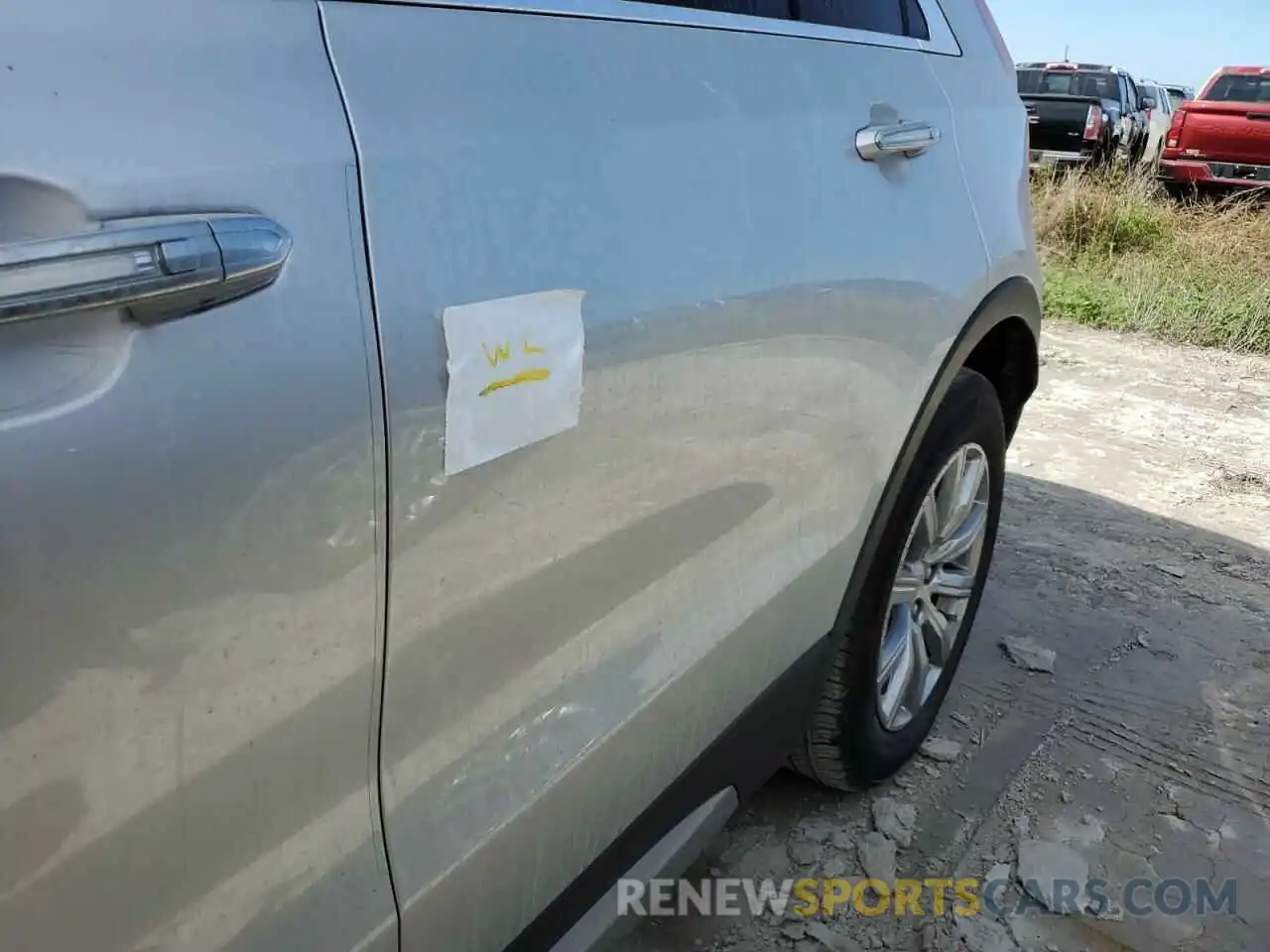 13 Photograph of a damaged car 1GYFZCR42KF147440 CADILLAC XT4 2019