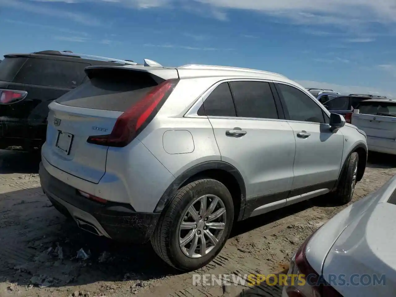 3 Photograph of a damaged car 1GYFZCR42KF147440 CADILLAC XT4 2019