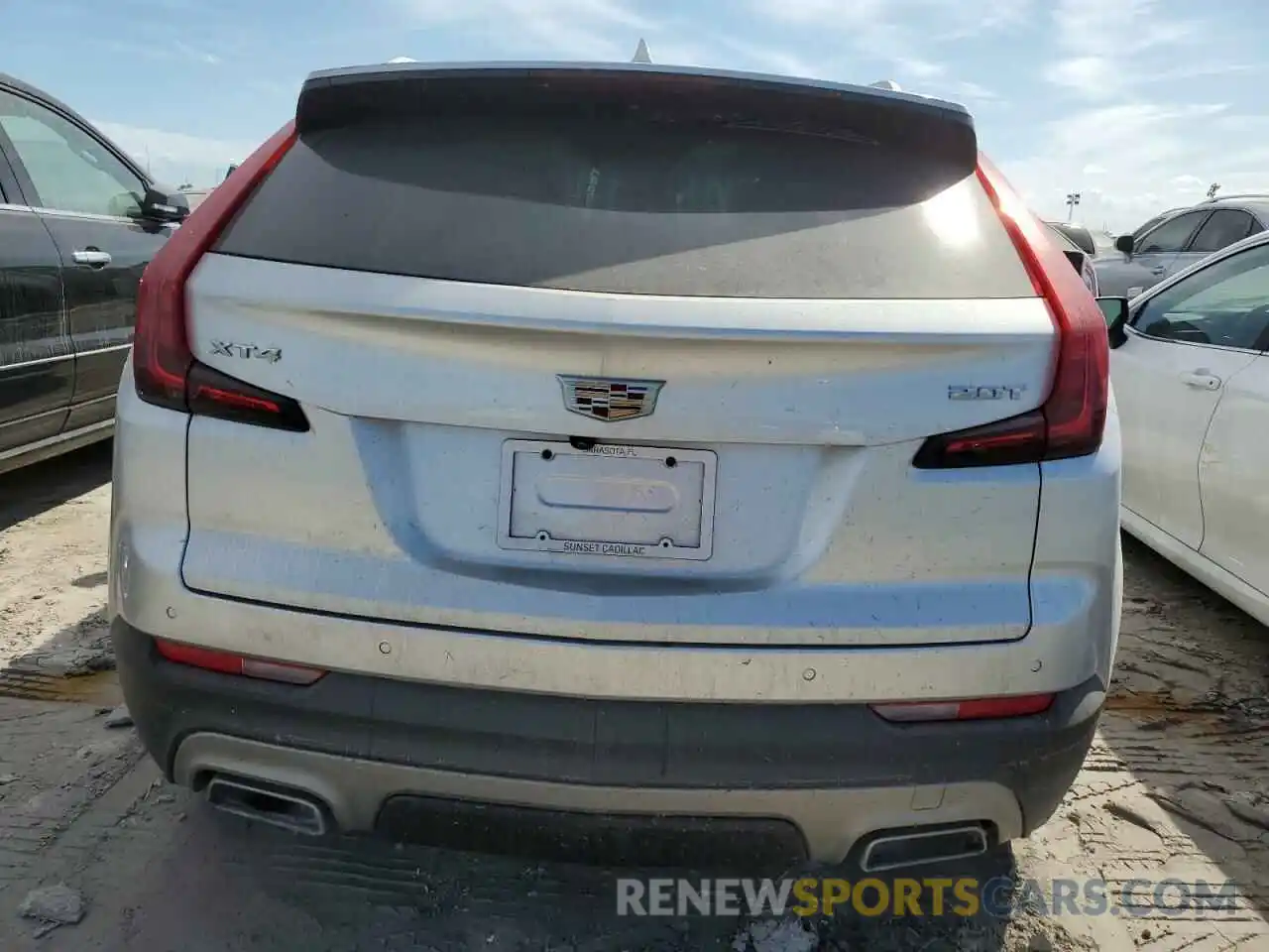 6 Photograph of a damaged car 1GYFZCR42KF147440 CADILLAC XT4 2019