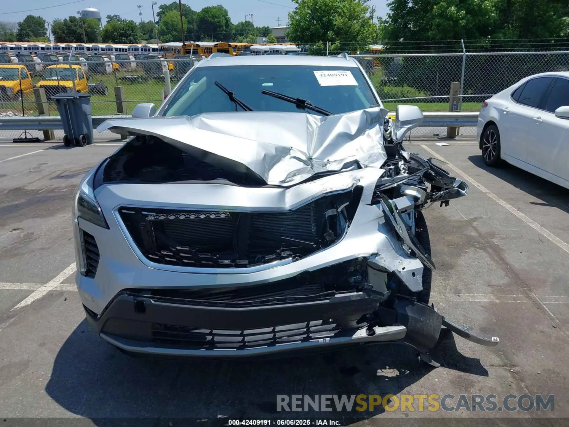 11 Photograph of a damaged car 1GYFZCR42KF162486 CADILLAC XT4 2019