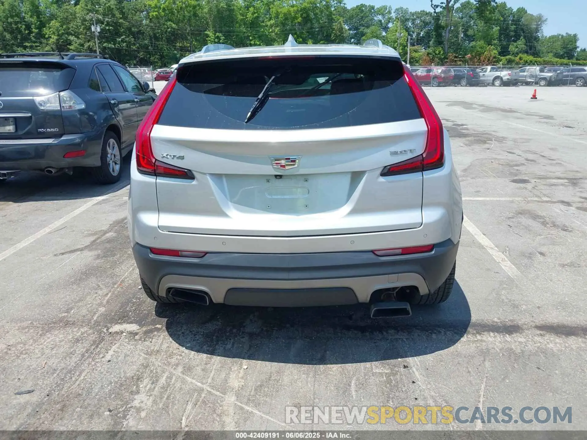 15 Photograph of a damaged car 1GYFZCR42KF162486 CADILLAC XT4 2019