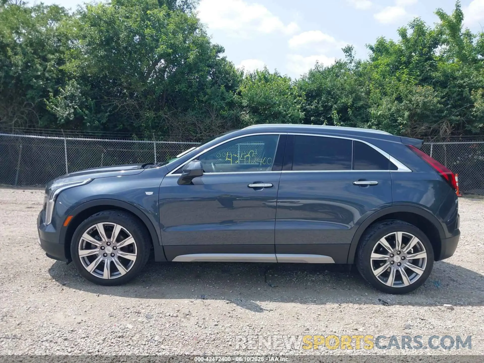 14 Photograph of a damaged car 1GYFZCR43KF143980 CADILLAC XT4 2019