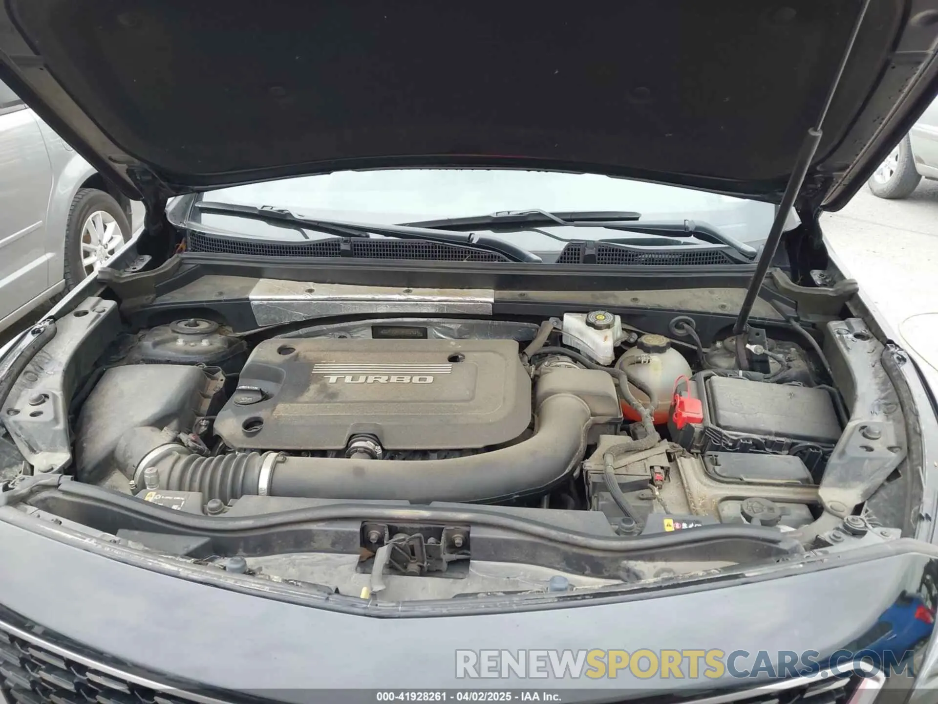 10 Photograph of a damaged car 1GYFZCR43KF212439 CADILLAC XT4 2019