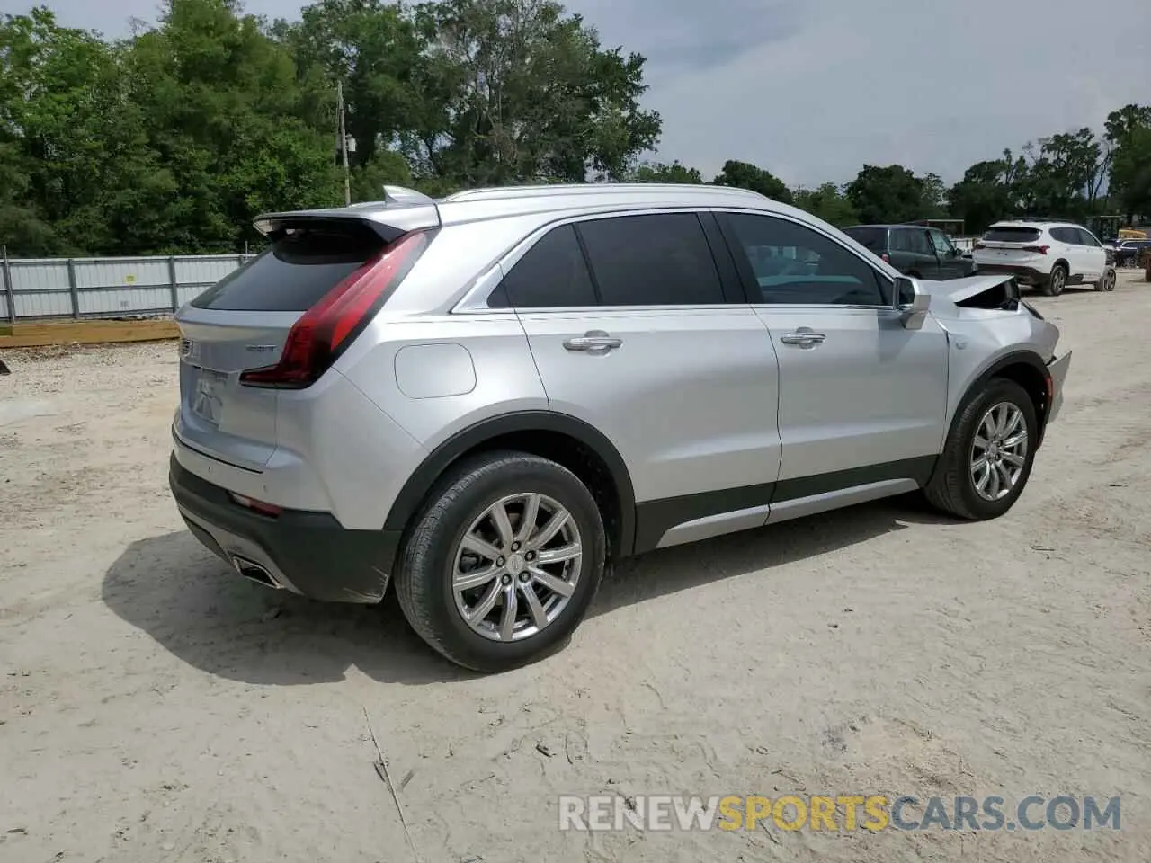 3 Photograph of a damaged car 1GYFZCR44KF195554 CADILLAC XT4 2019