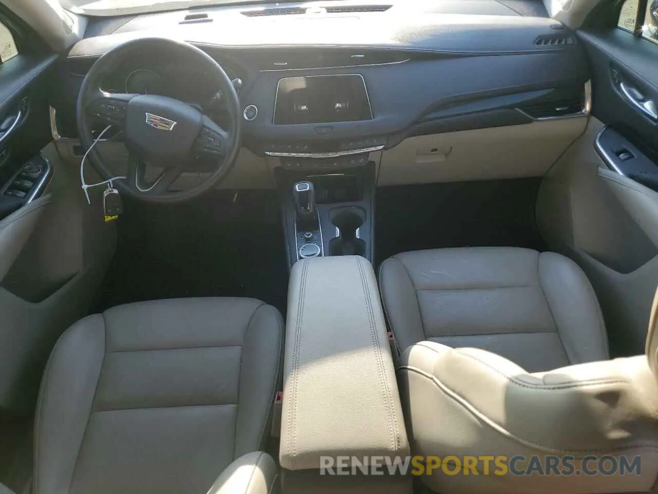 8 Photograph of a damaged car 1GYFZCR45KF188354 CADILLAC XT4 2019