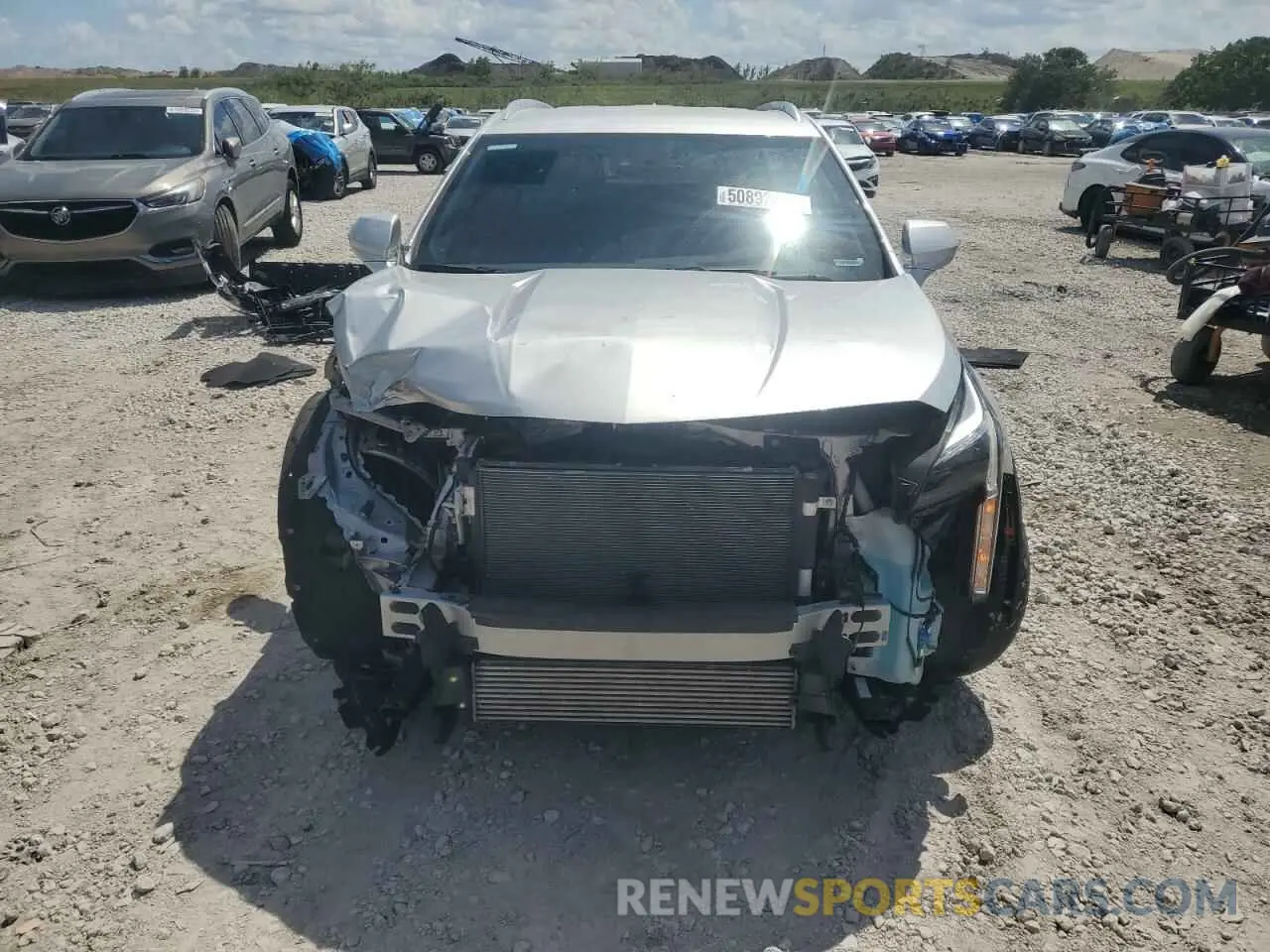 5 Photograph of a damaged car 1GYFZCR45KF197569 CADILLAC XT4 2019