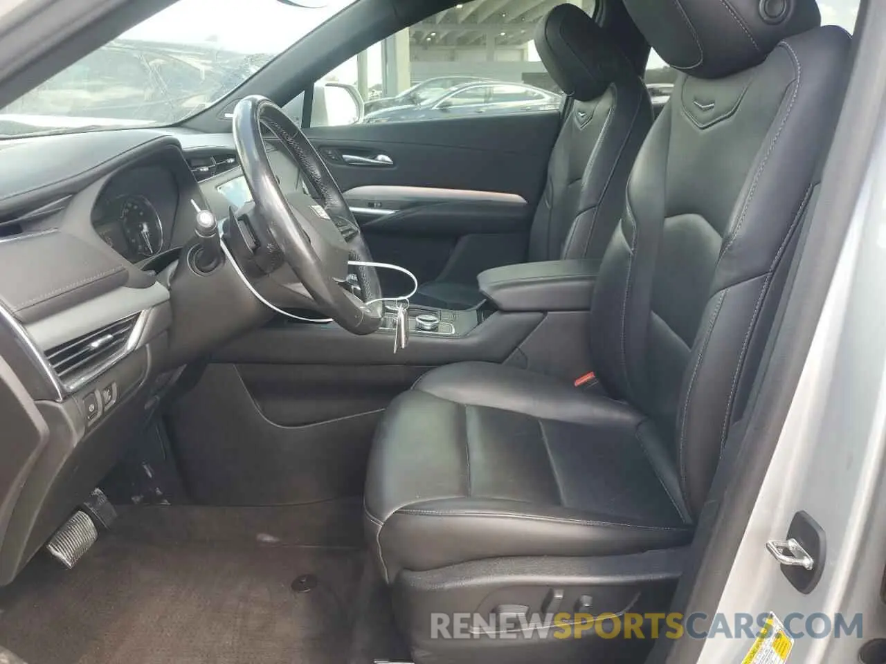 7 Photograph of a damaged car 1GYFZCR45KF197569 CADILLAC XT4 2019