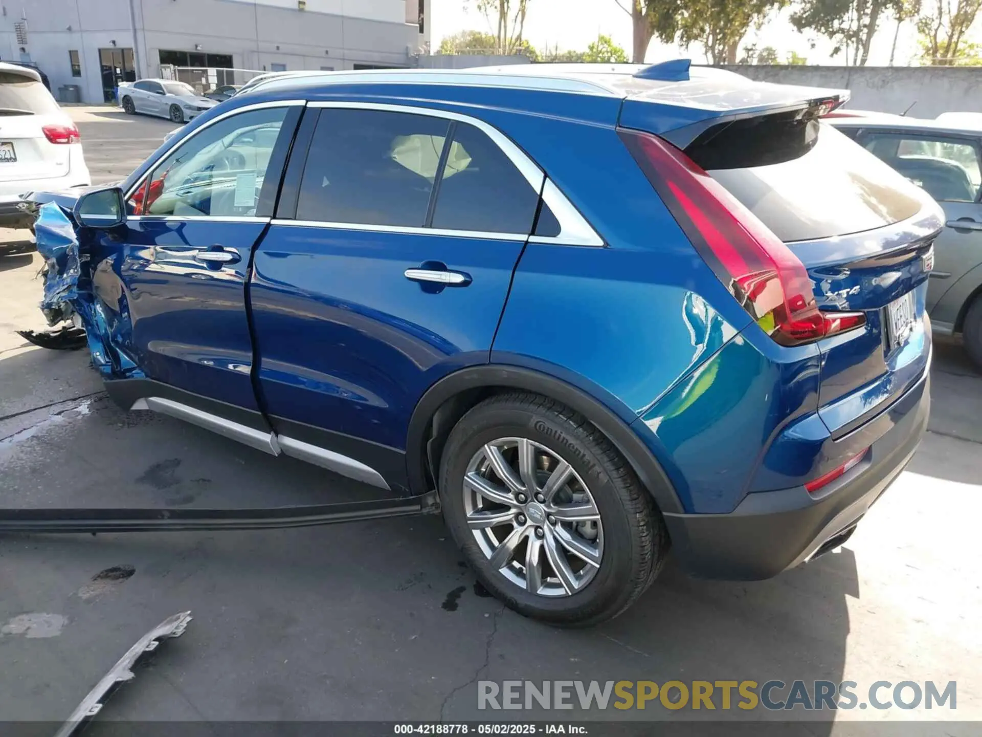 3 Photograph of a damaged car 1GYFZCR45KF202947 CADILLAC XT4 2019