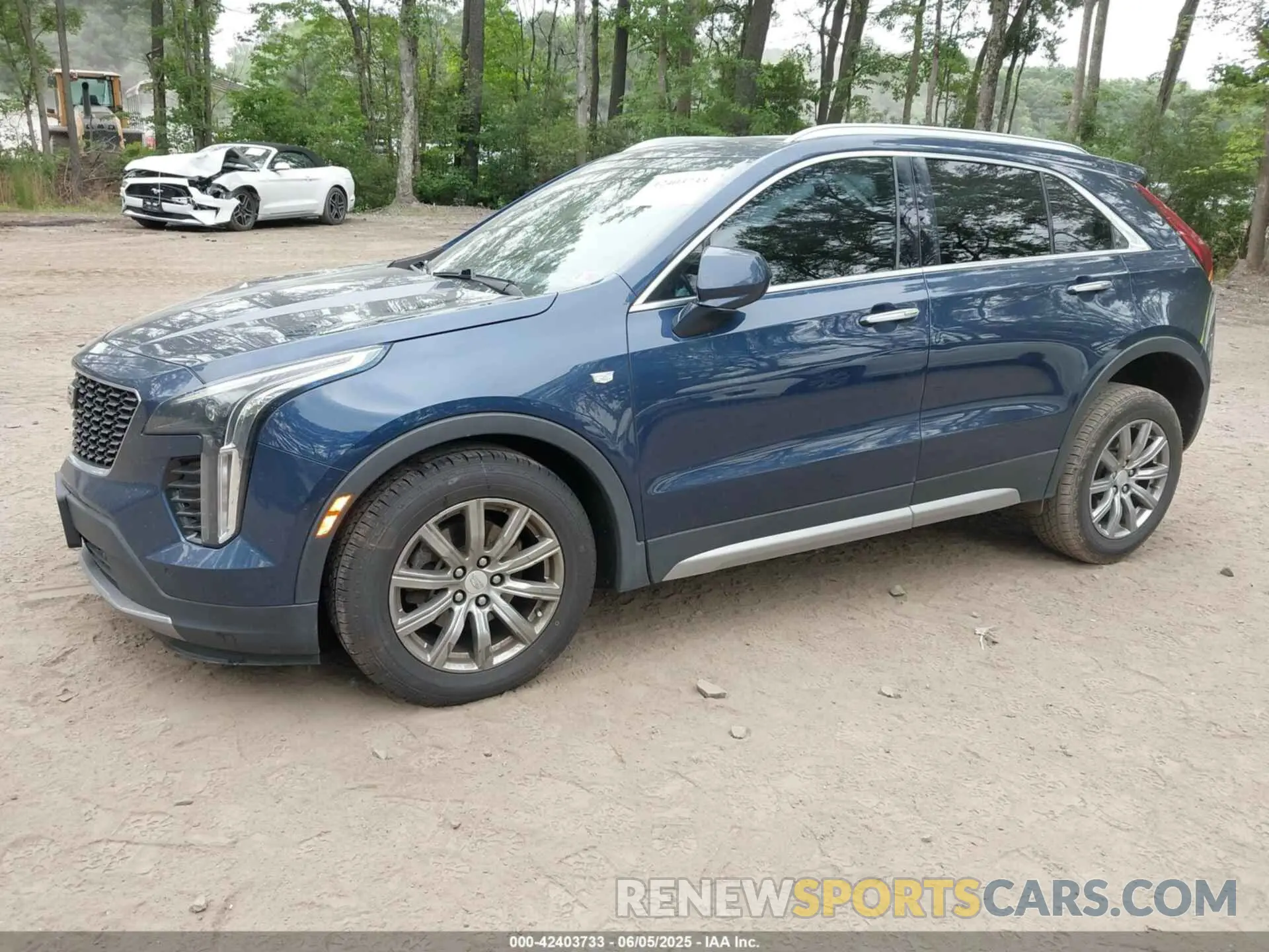 2 Photograph of a damaged car 1GYFZCR46KF163883 CADILLAC XT4 2019