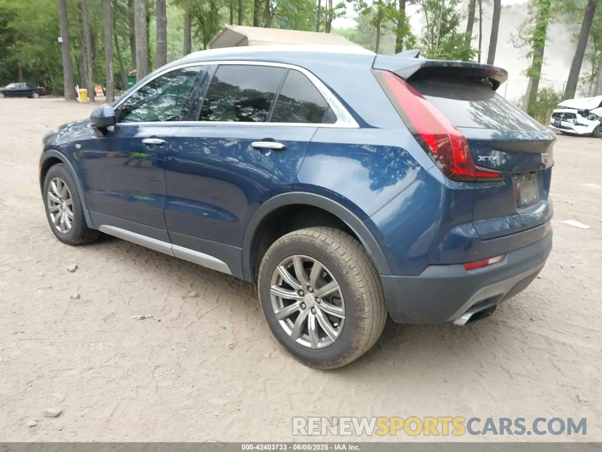 3 Photograph of a damaged car 1GYFZCR46KF163883 CADILLAC XT4 2019