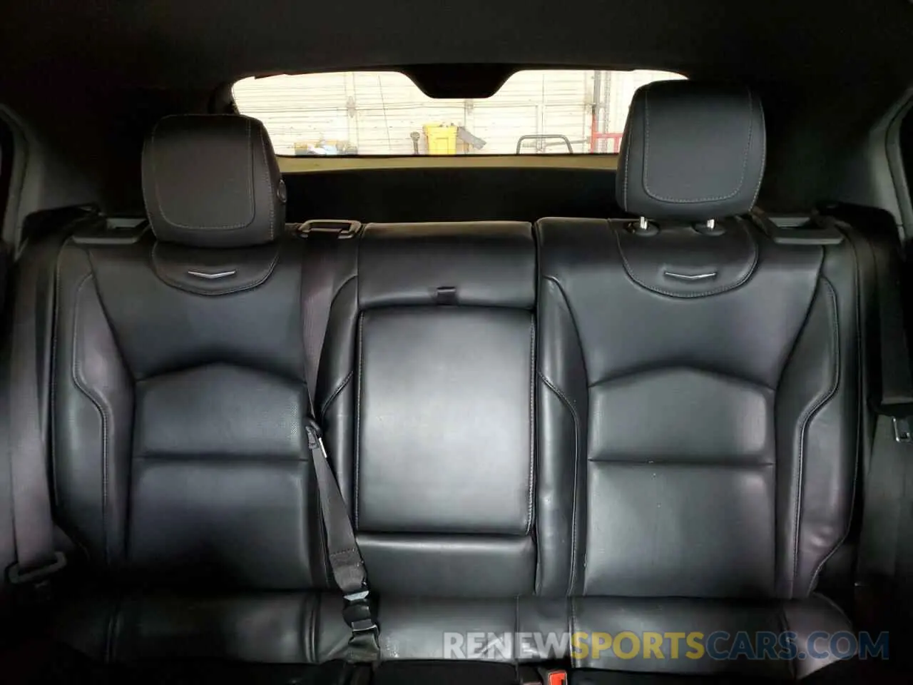10 Photograph of a damaged car 1GYFZCR46KF198424 CADILLAC XT4 2019