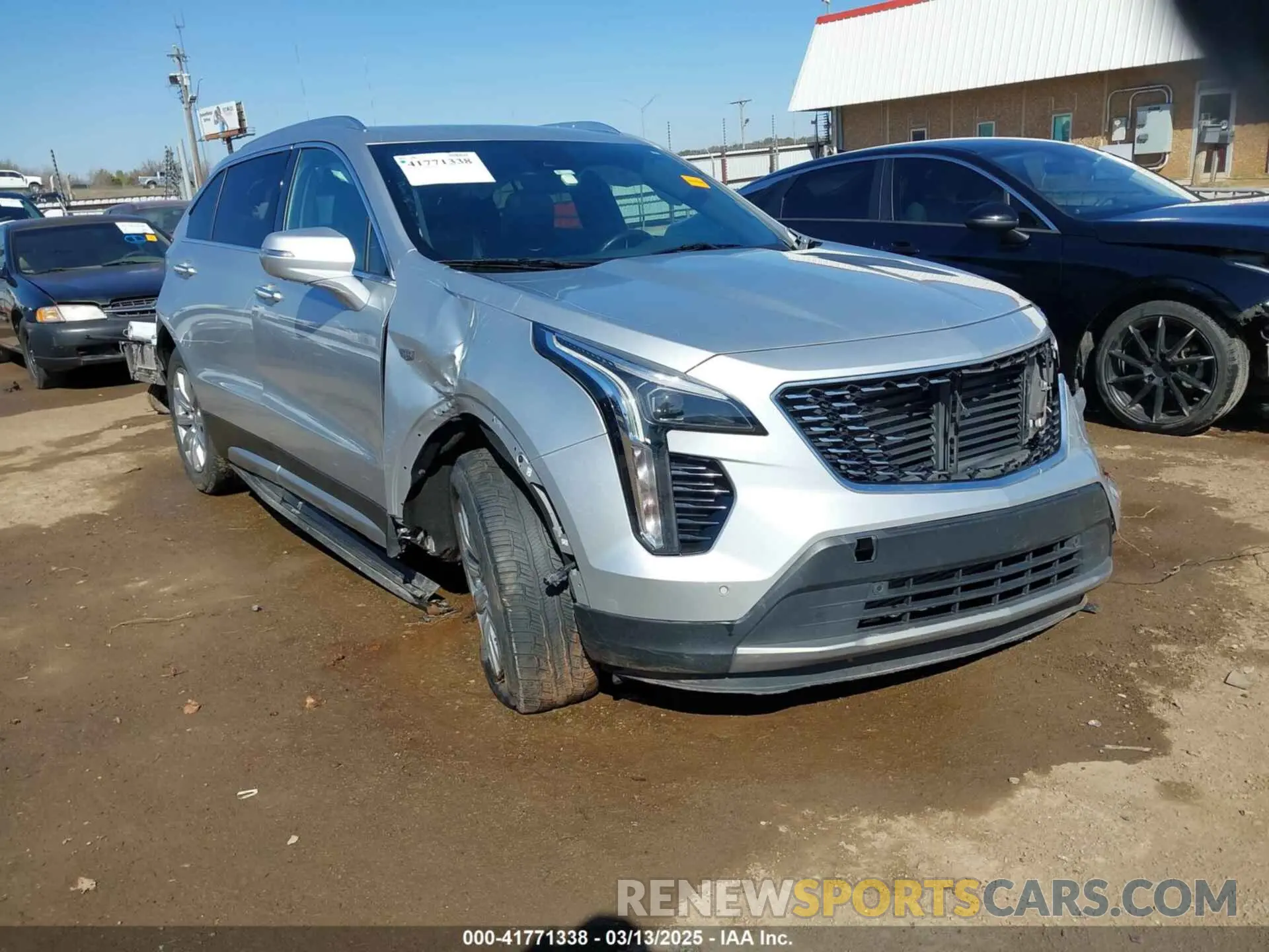 1 Photograph of a damaged car 1GYFZCR47KF110481 CADILLAC XT4 2019
