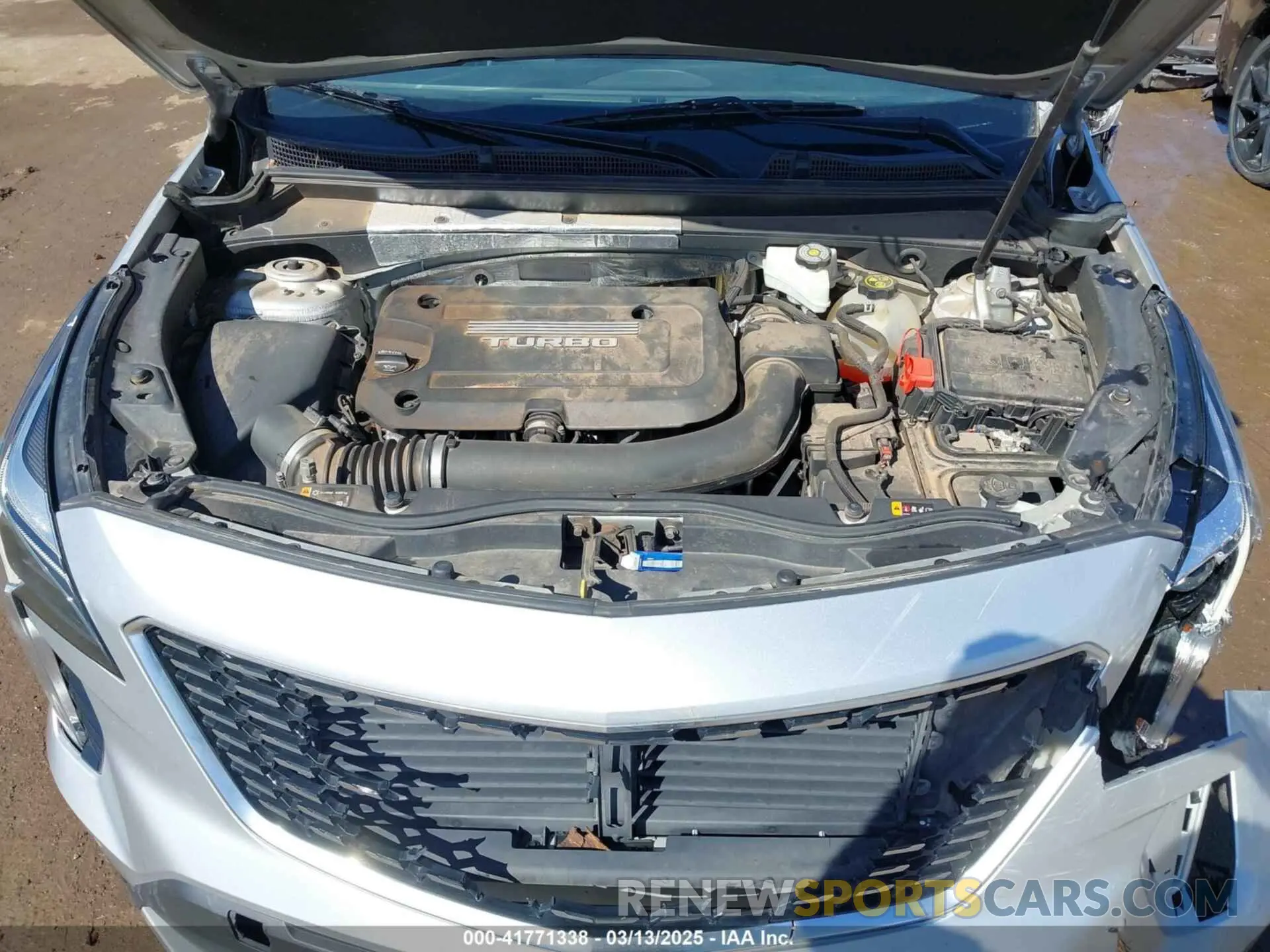 10 Photograph of a damaged car 1GYFZCR47KF110481 CADILLAC XT4 2019