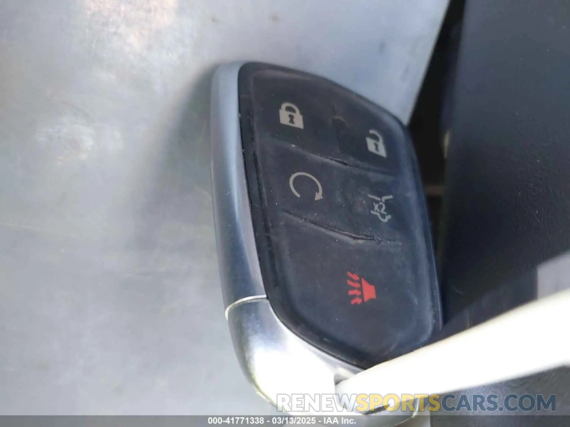 11 Photograph of a damaged car 1GYFZCR47KF110481 CADILLAC XT4 2019