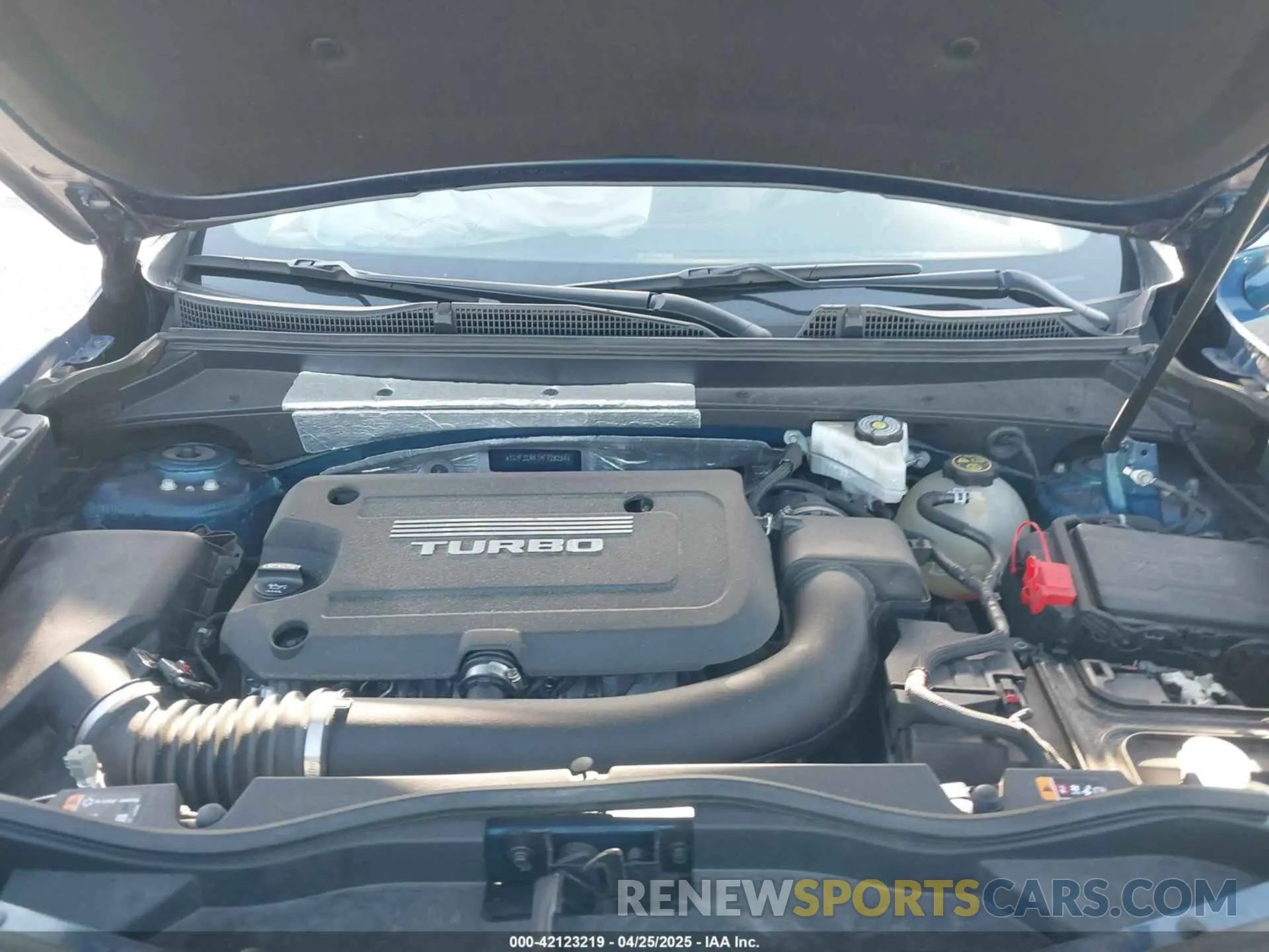 10 Photograph of a damaged car 1GYFZCR47KF128284 CADILLAC XT4 2019