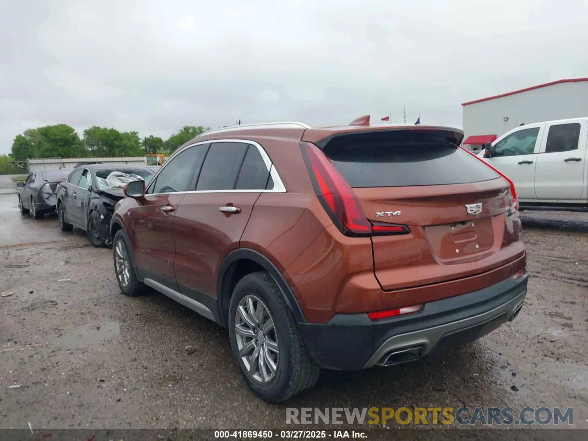 14 Photograph of a damaged car 1GYFZCR48KF208483 CADILLAC XT4 2019