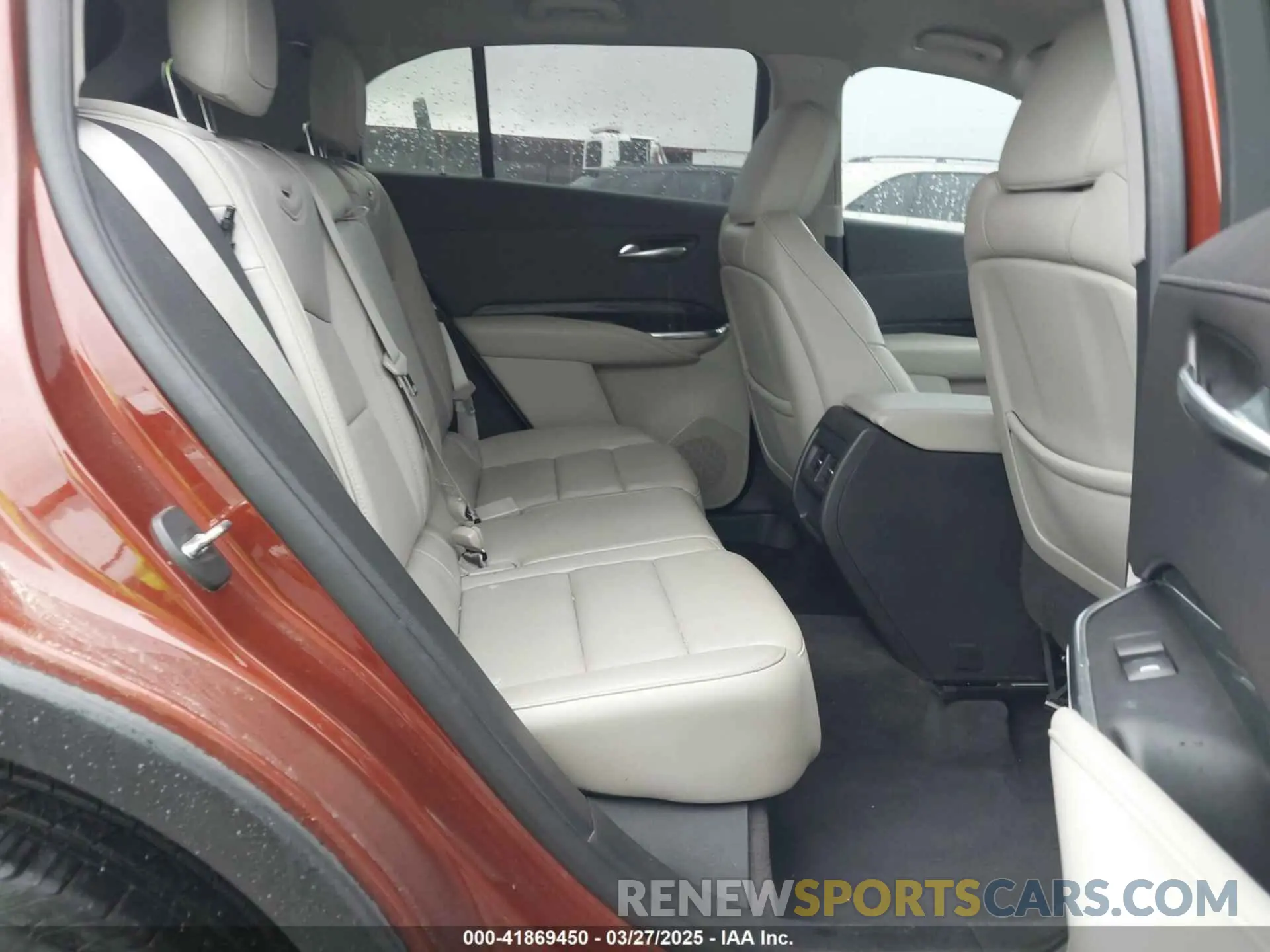 8 Photograph of a damaged car 1GYFZCR48KF208483 CADILLAC XT4 2019