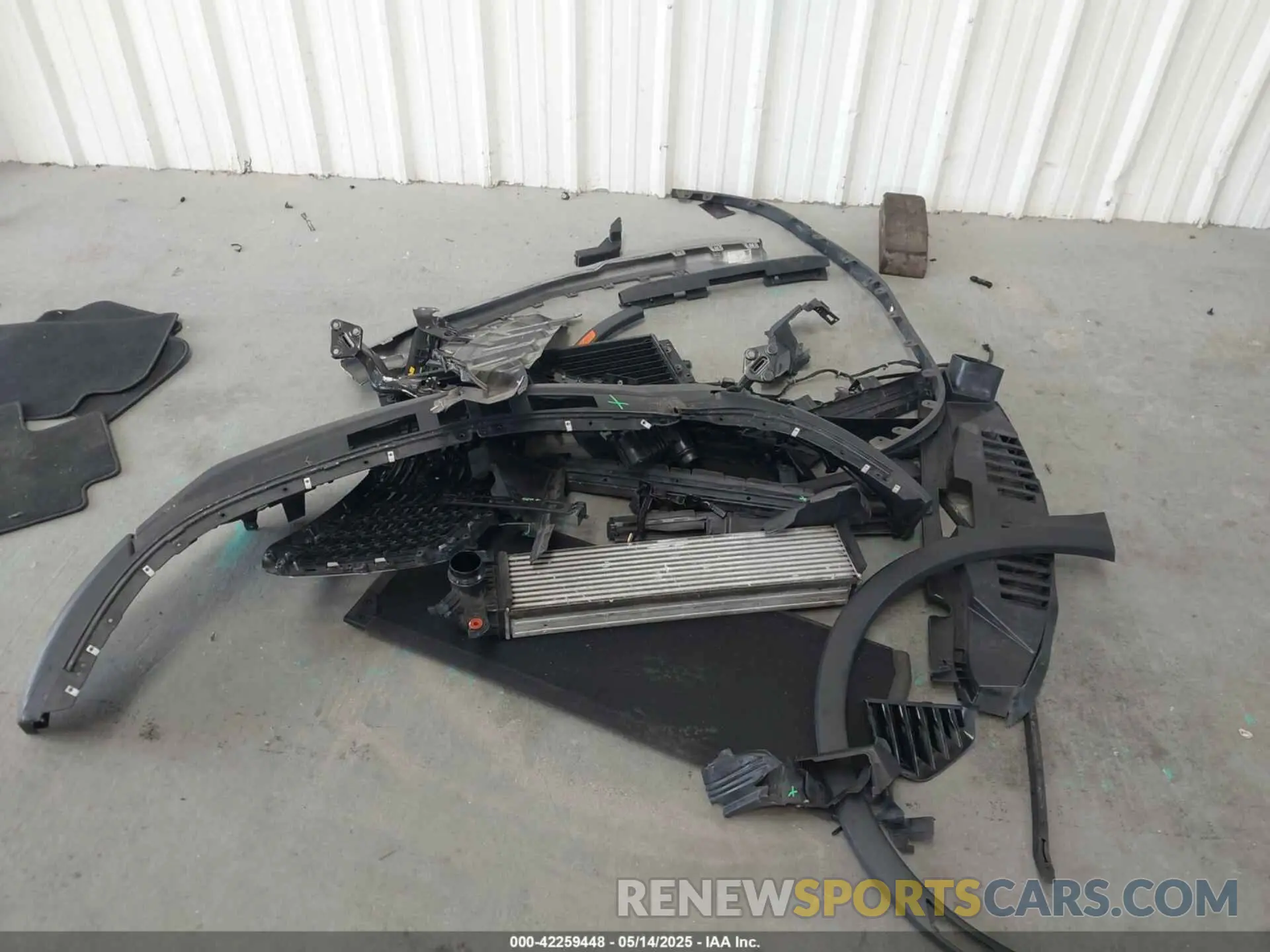 12 Photograph of a damaged car 1GYFZCR49KF142039 CADILLAC XT4 2019