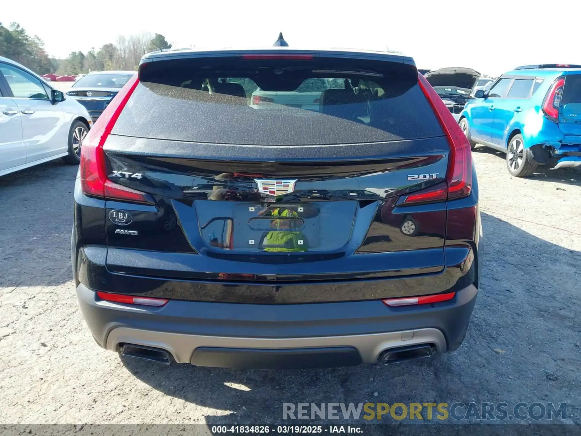 16 Photograph of a damaged car 1GYFZDR41KF213000 CADILLAC XT4 2019
