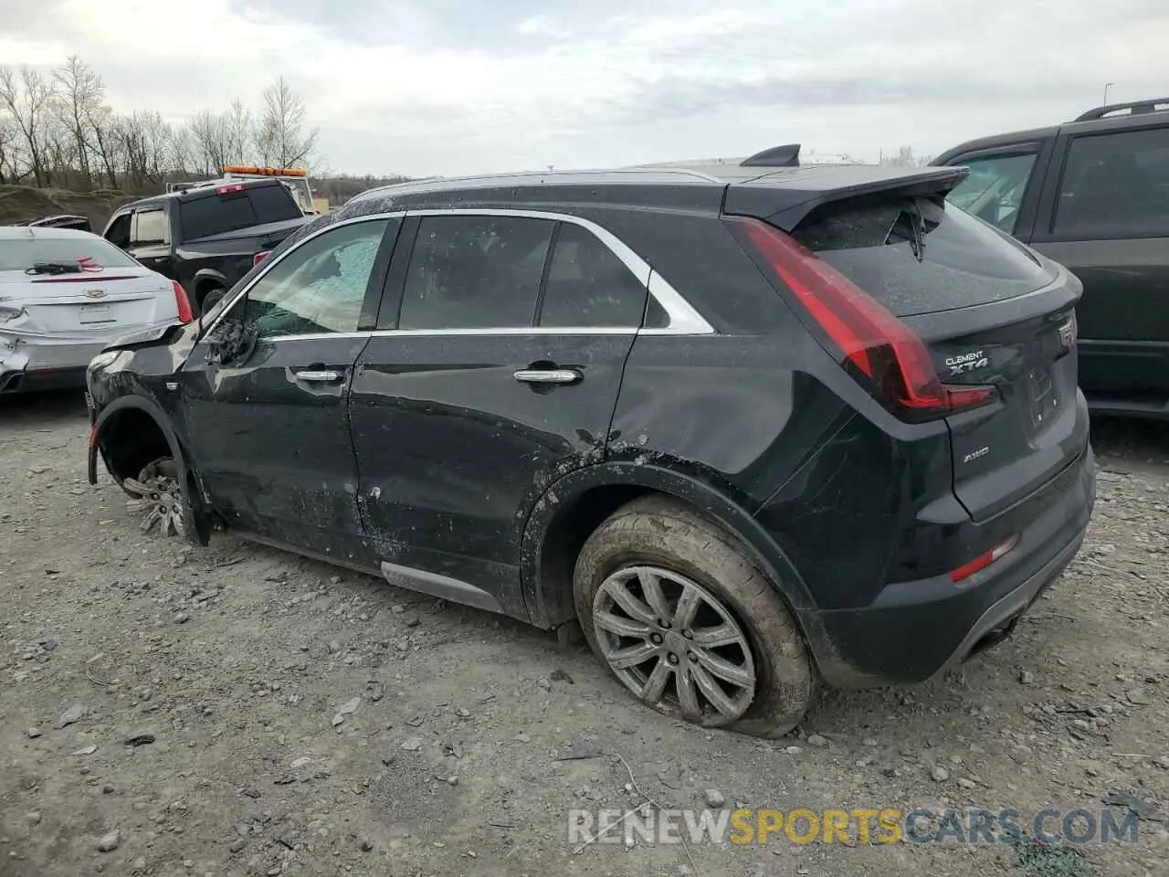 2 Photograph of a damaged car 1GYFZDR4XKF117964 CADILLAC XT4 2019