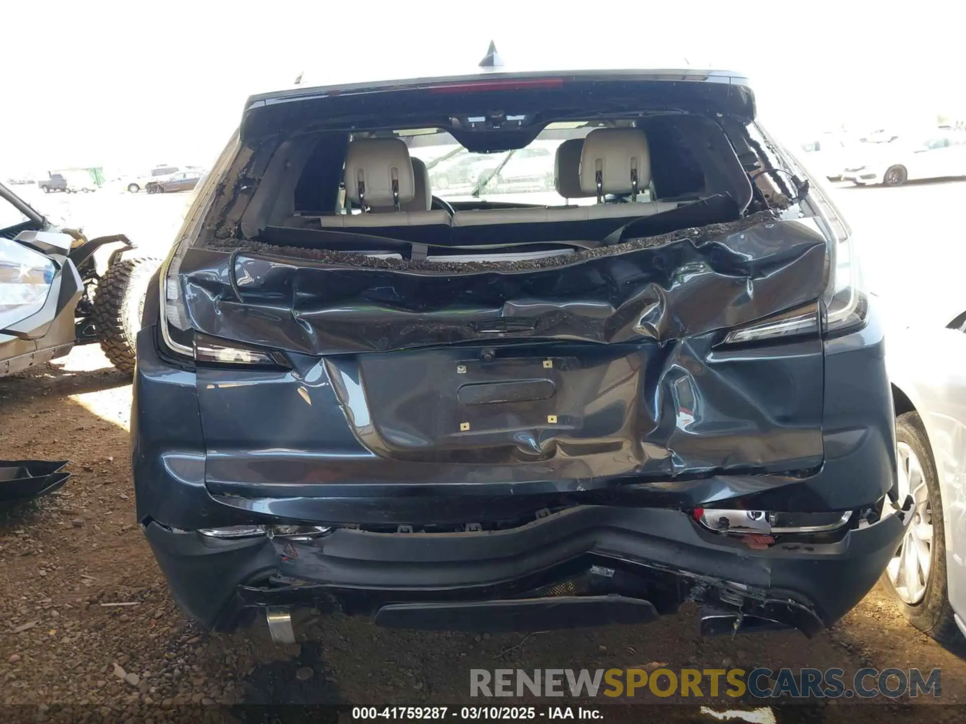 16 Photograph of a damaged car 1GYFZER40KF155600 CADILLAC XT4 2019