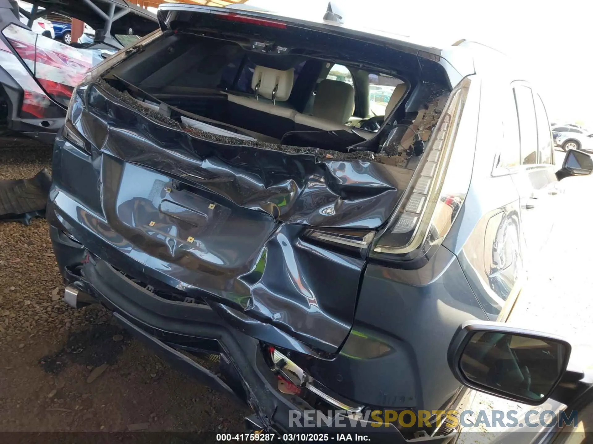 4 Photograph of a damaged car 1GYFZER40KF155600 CADILLAC XT4 2019