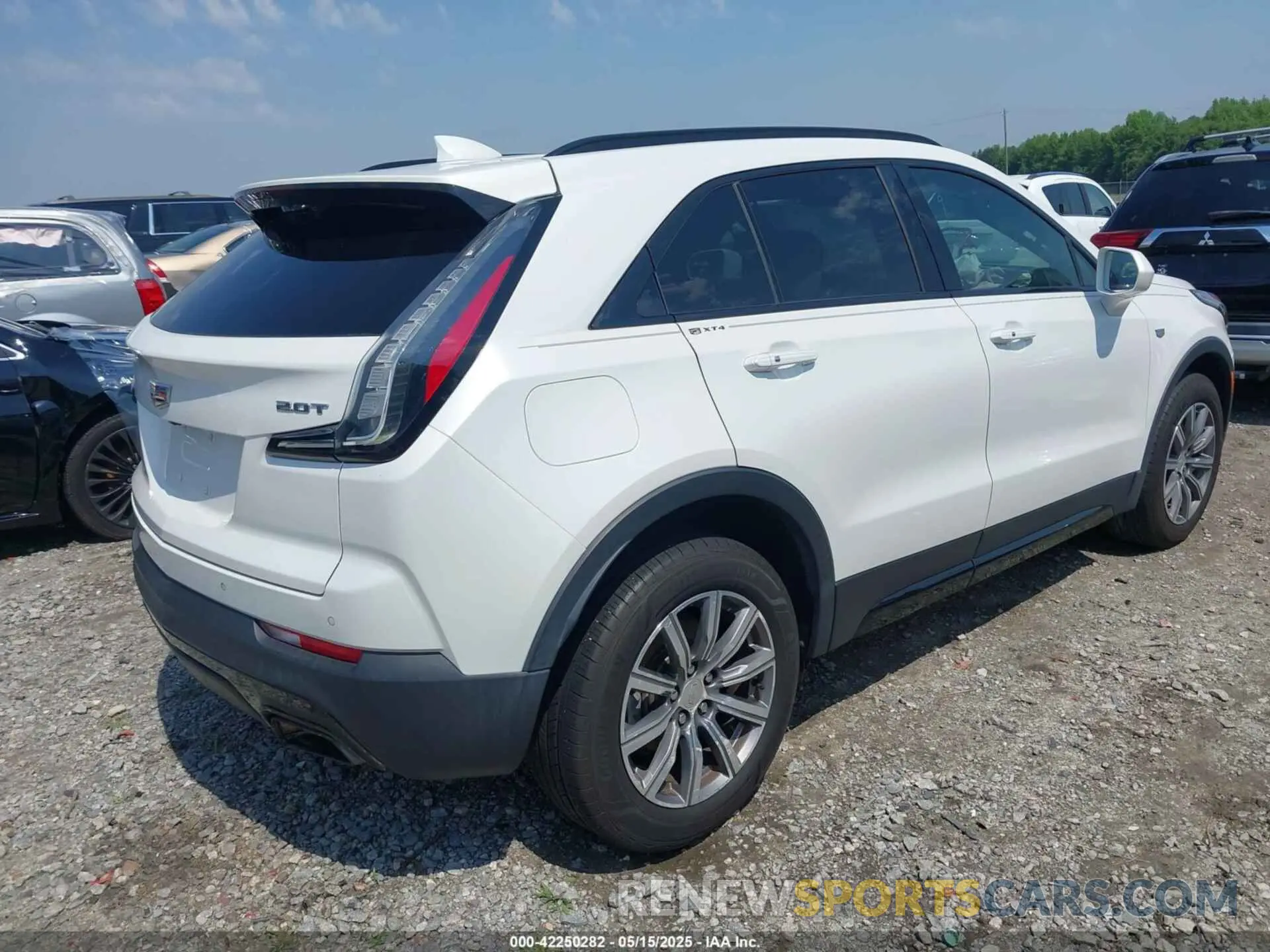 4 Photograph of a damaged car 1GYFZER40KF163373 CADILLAC XT4 2019
