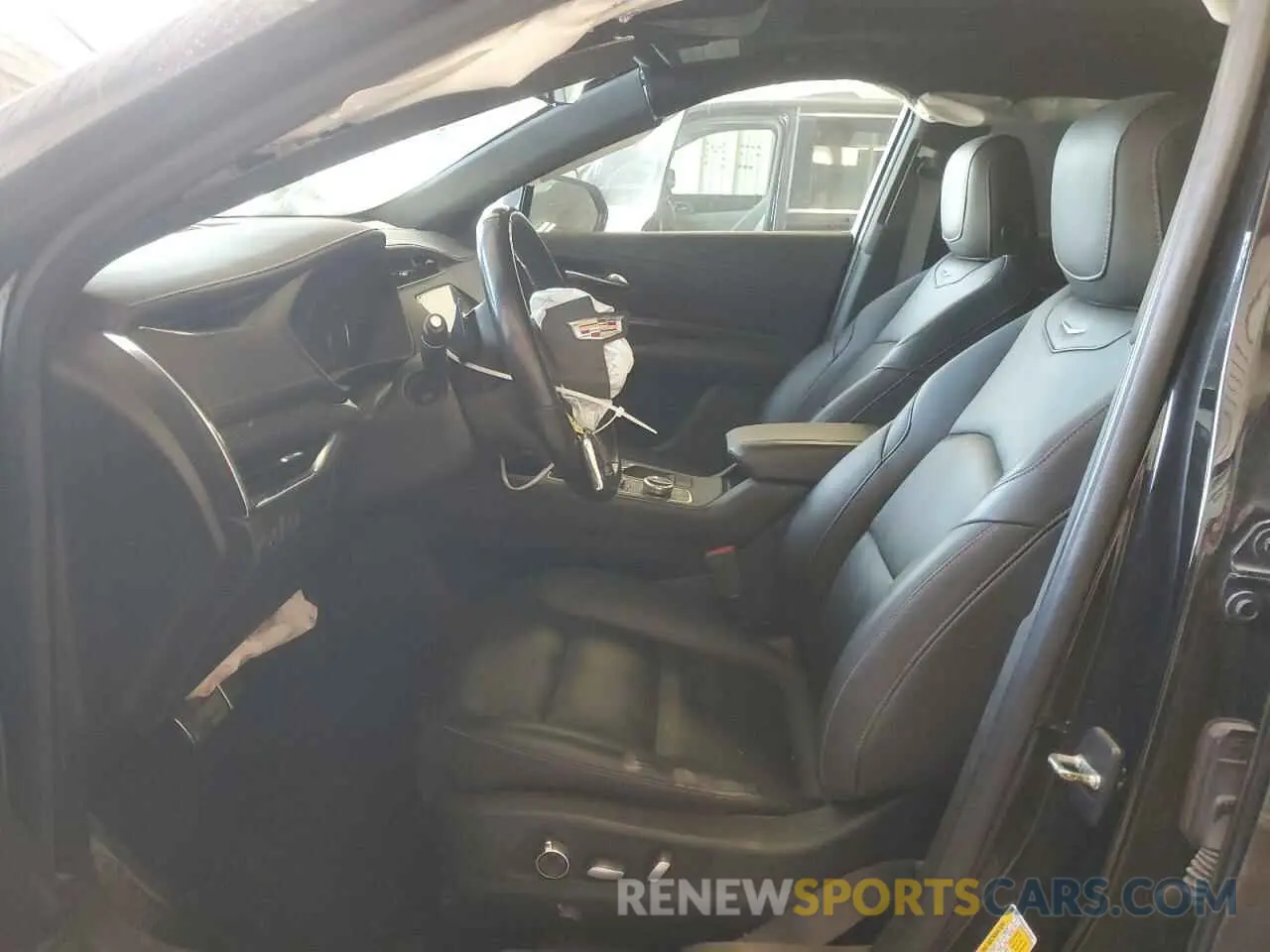 7 Photograph of a damaged car 1GYFZER41KF197225 CADILLAC XT4 2019