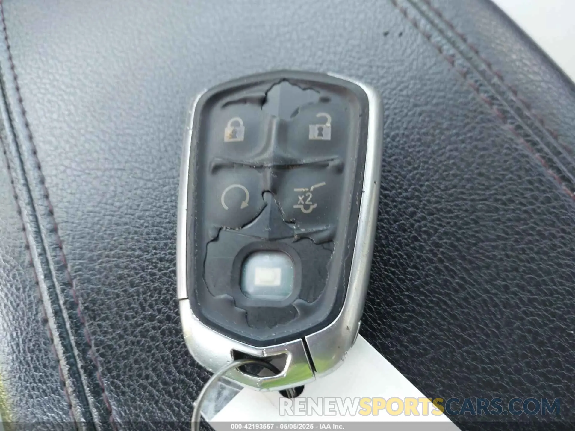 11 Photograph of a damaged car 1GYFZER42KF107032 CADILLAC XT4 2019