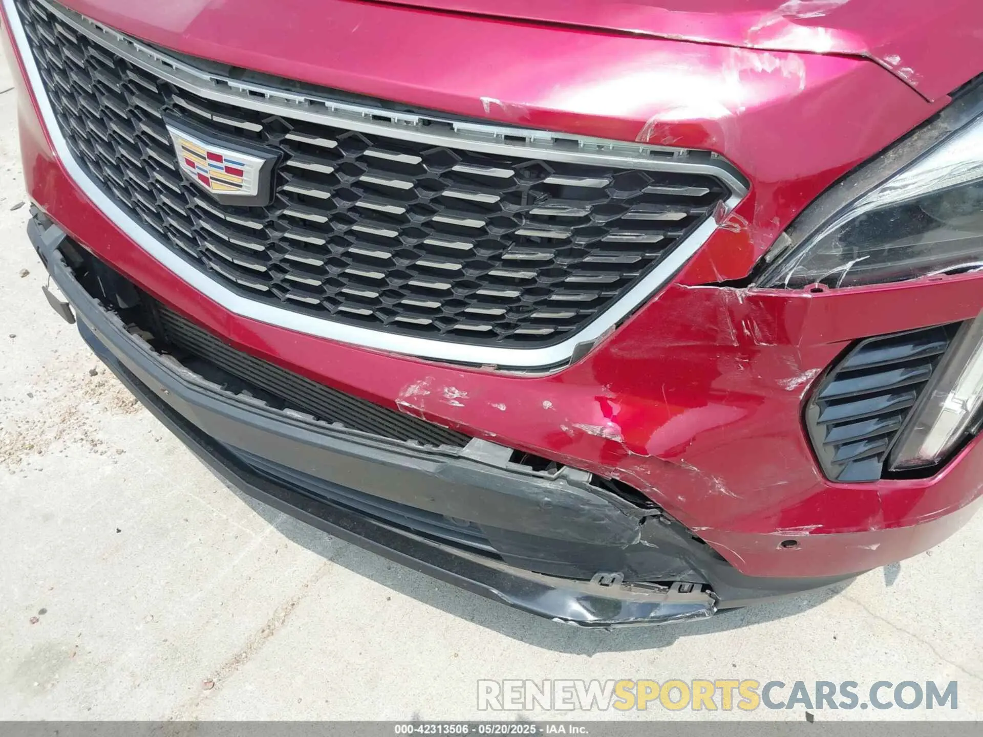 17 Photograph of a damaged car 1GYFZER44KF122616 CADILLAC XT4 2019