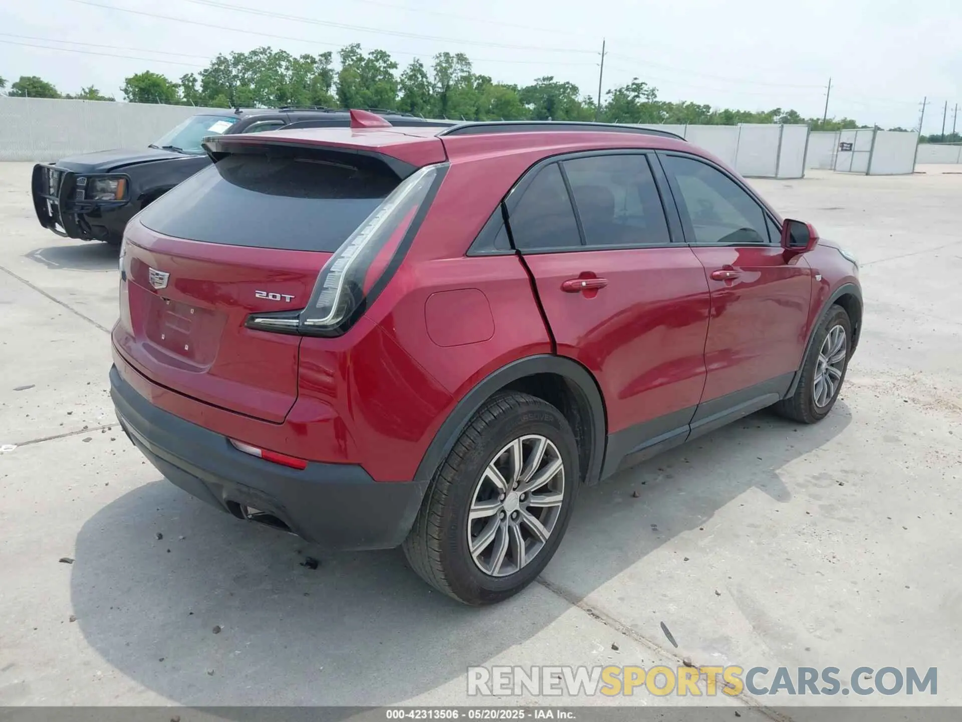 4 Photograph of a damaged car 1GYFZER44KF122616 CADILLAC XT4 2019