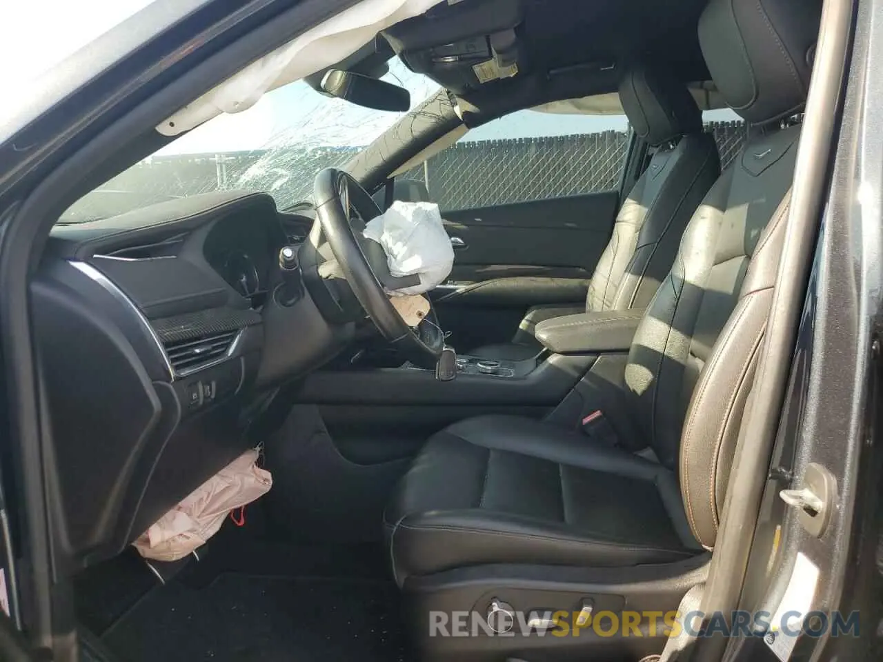 7 Photograph of a damaged car 1GYFZER47KF103820 CADILLAC XT4 2019