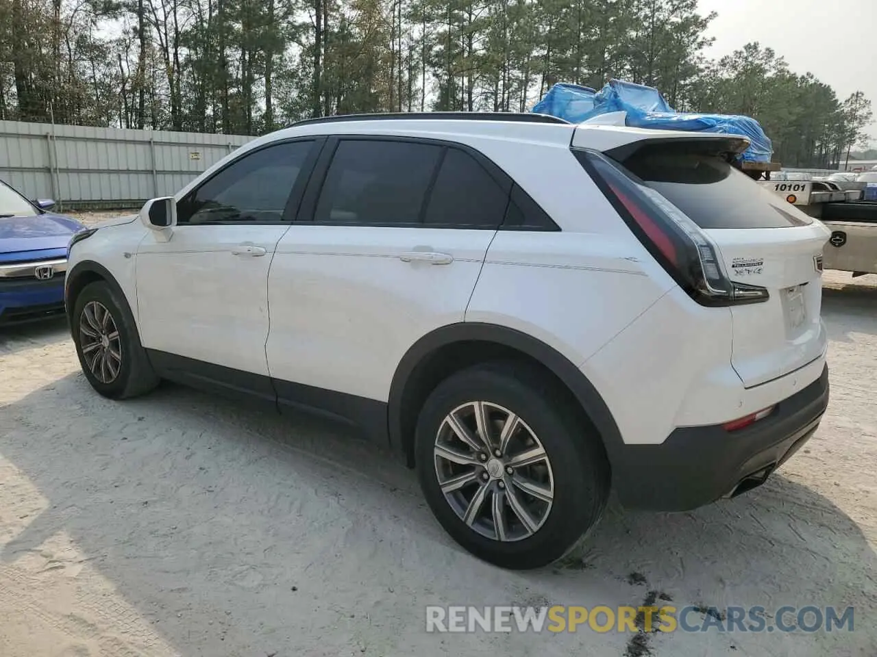 2 Photograph of a damaged car 1GYFZER47KF160325 CADILLAC XT4 2019