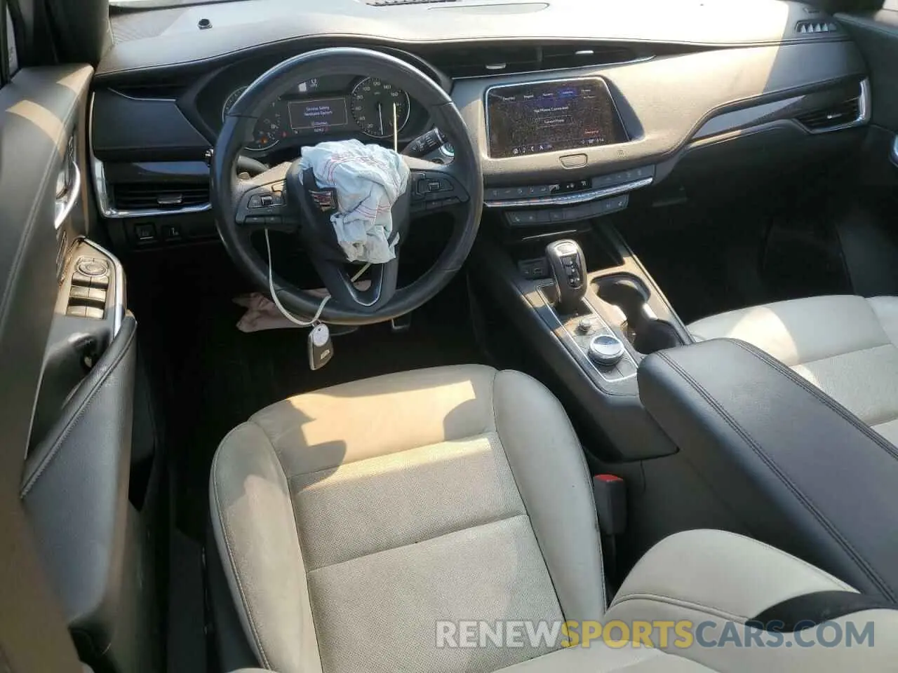 8 Photograph of a damaged car 1GYFZER47KF160325 CADILLAC XT4 2019