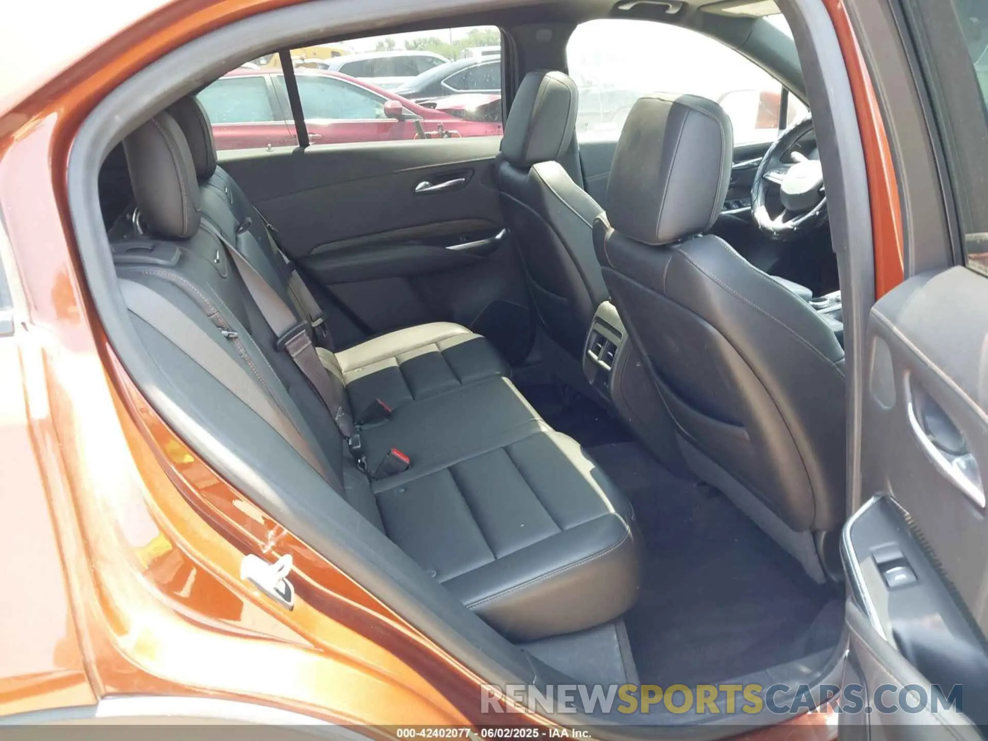 8 Photograph of a damaged car 1GYFZER4XKF103522 CADILLAC XT4 2019