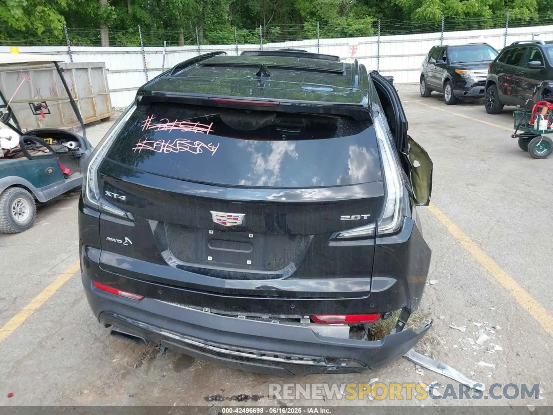 15 Photograph of a damaged car 1GYFZFR44KF140894 CADILLAC XT4 2019