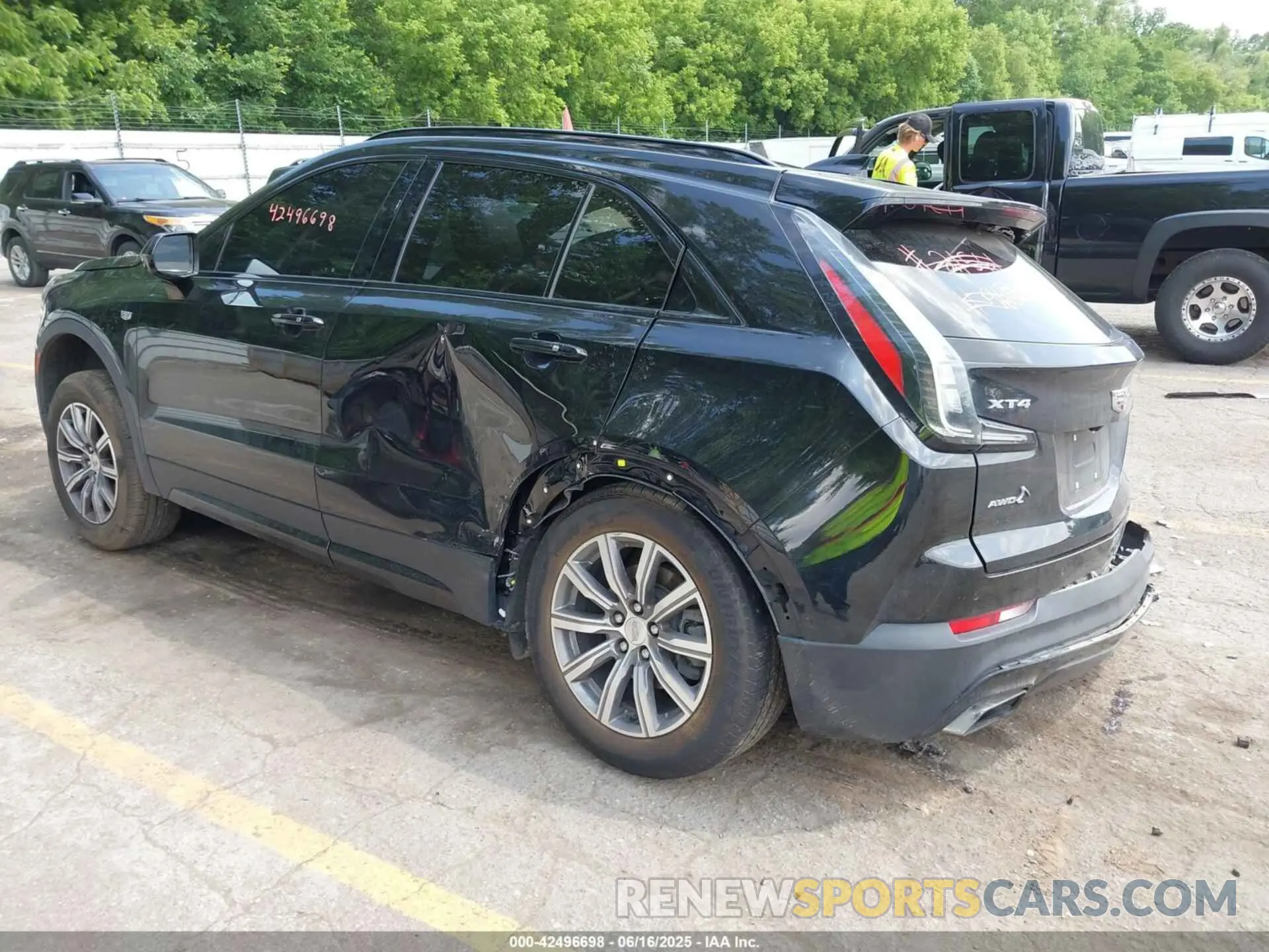 3 Photograph of a damaged car 1GYFZFR44KF140894 CADILLAC XT4 2019