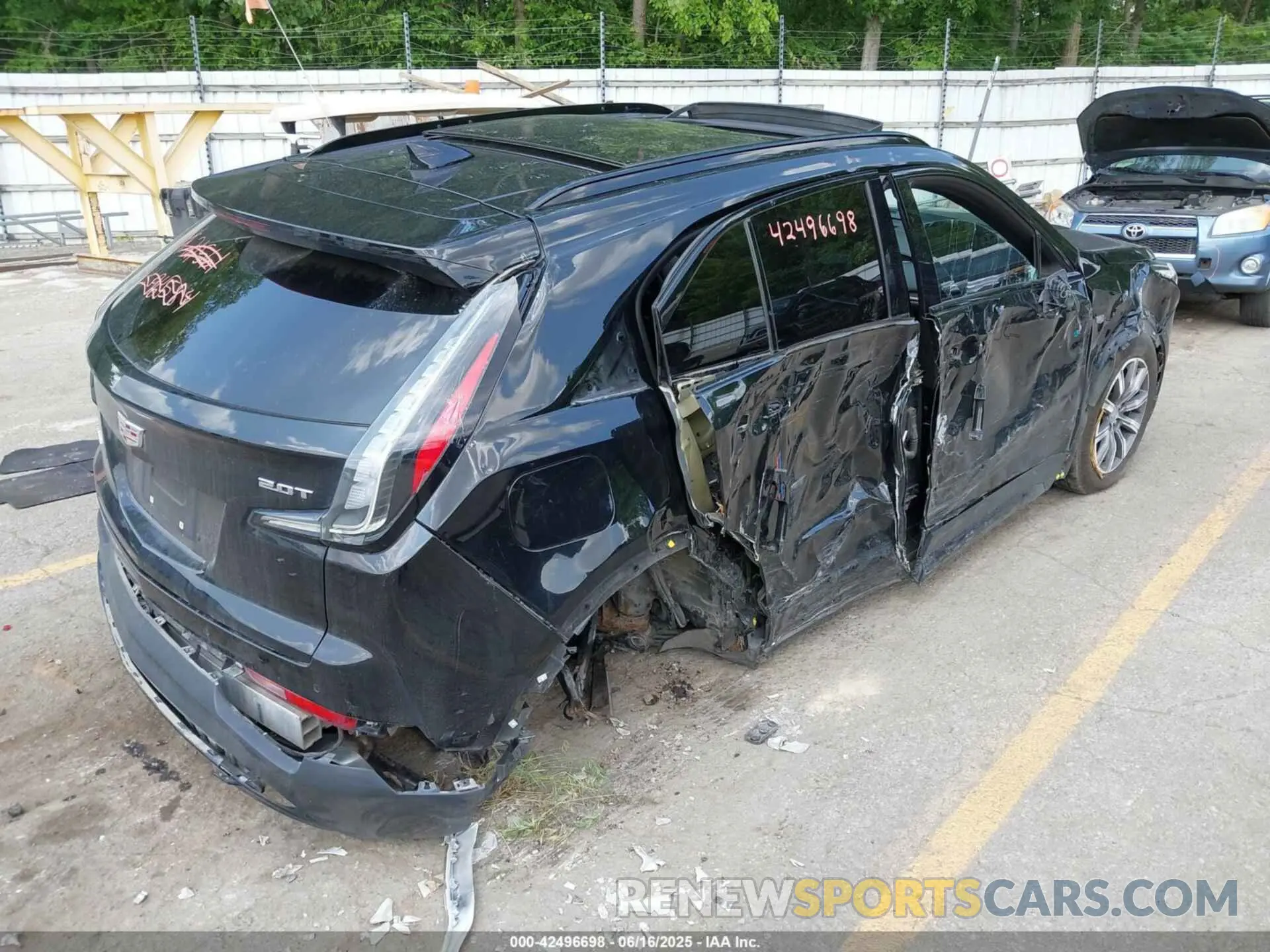 4 Photograph of a damaged car 1GYFZFR44KF140894 CADILLAC XT4 2019