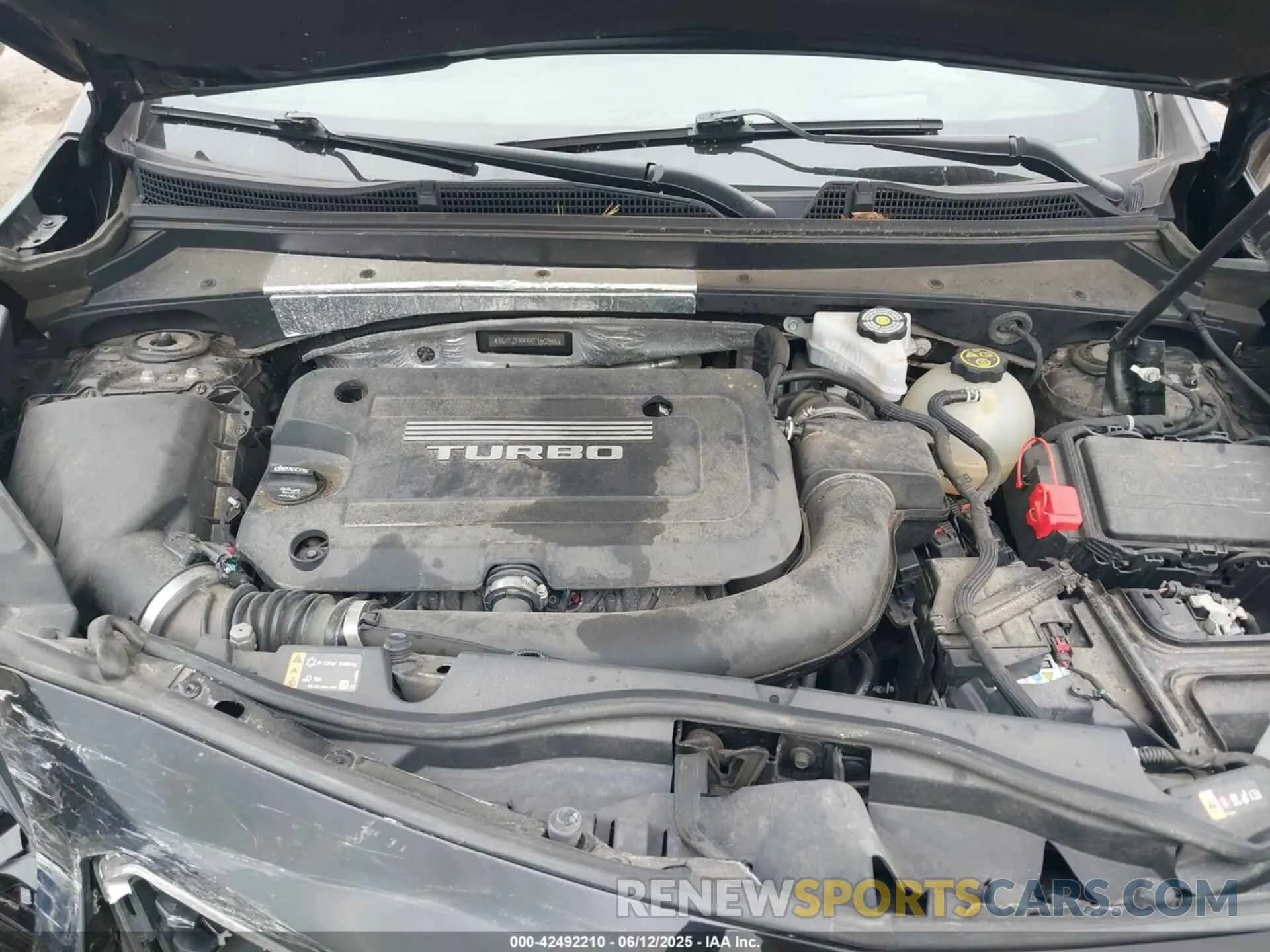10 Photograph of a damaged car 1GYFZFR44KF150356 CADILLAC XT4 2019