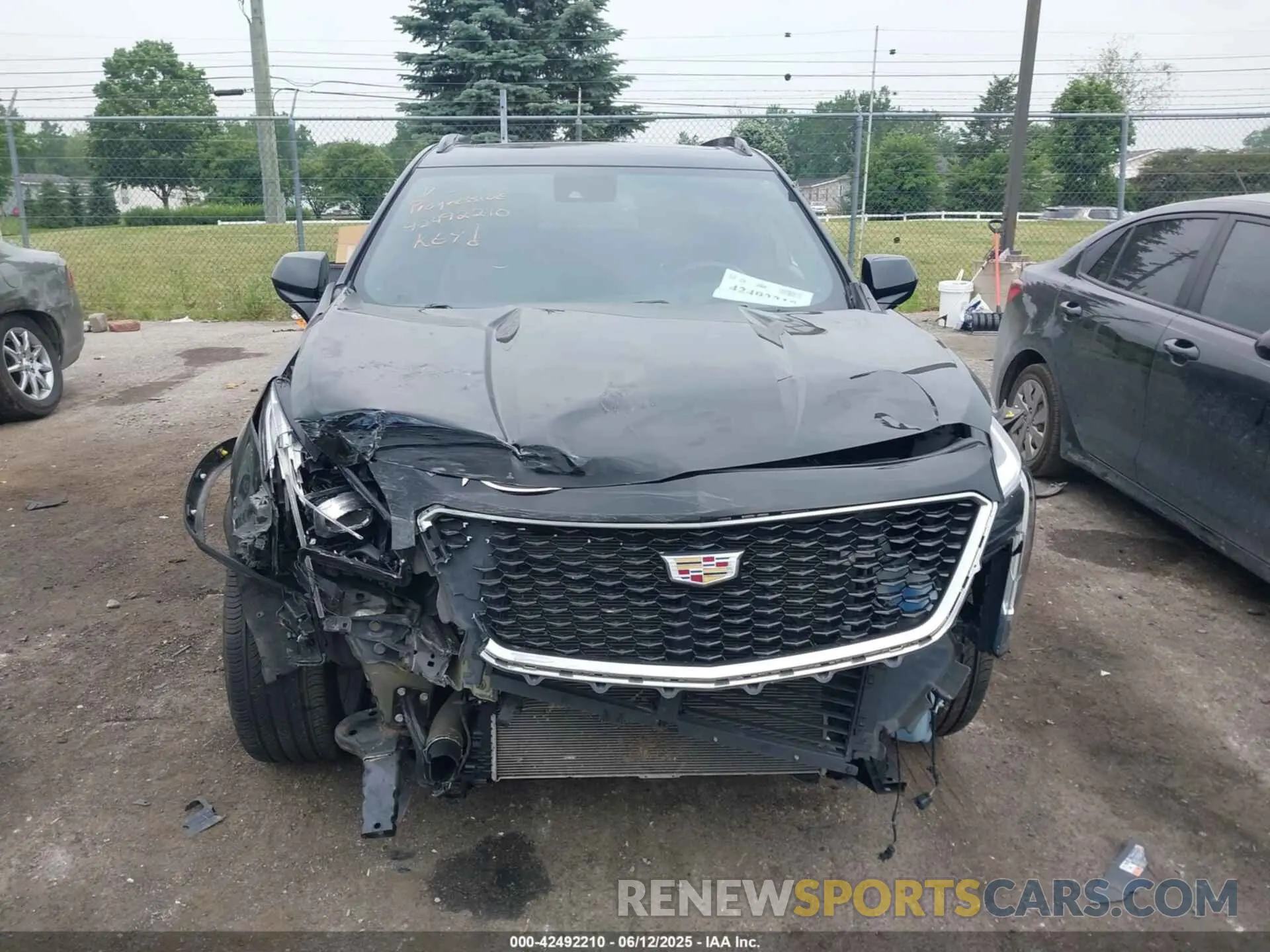 12 Photograph of a damaged car 1GYFZFR44KF150356 CADILLAC XT4 2019