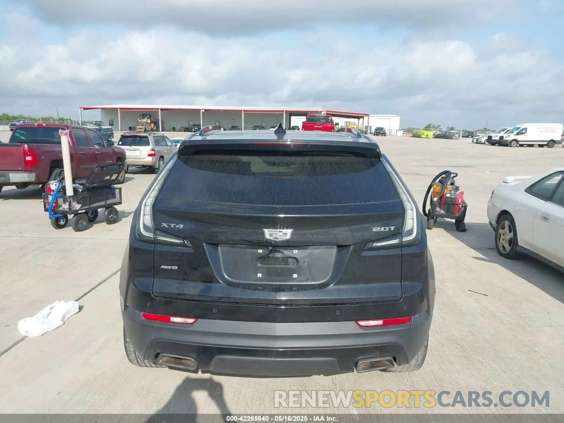 16 Photograph of a damaged car 1GYFZFR45KF185150 CADILLAC XT4 2019