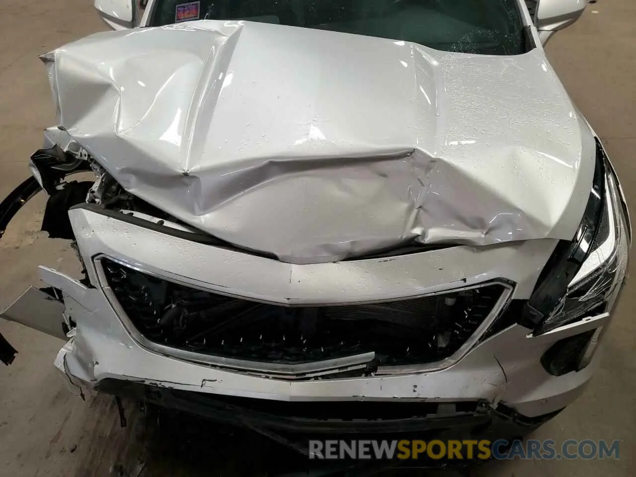 12 Photograph of a damaged car 1GYFZFR45KF185536 CADILLAC XT4 2019