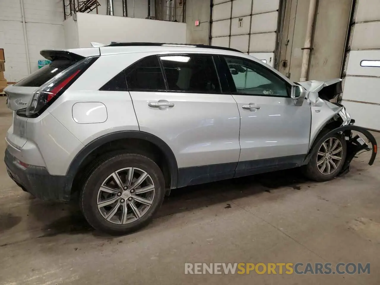 3 Photograph of a damaged car 1GYFZFR45KF185536 CADILLAC XT4 2019