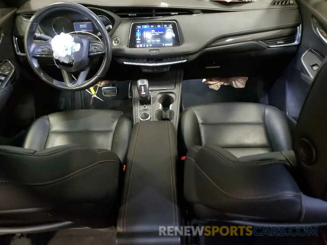 8 Photograph of a damaged car 1GYFZFR45KF185536 CADILLAC XT4 2019