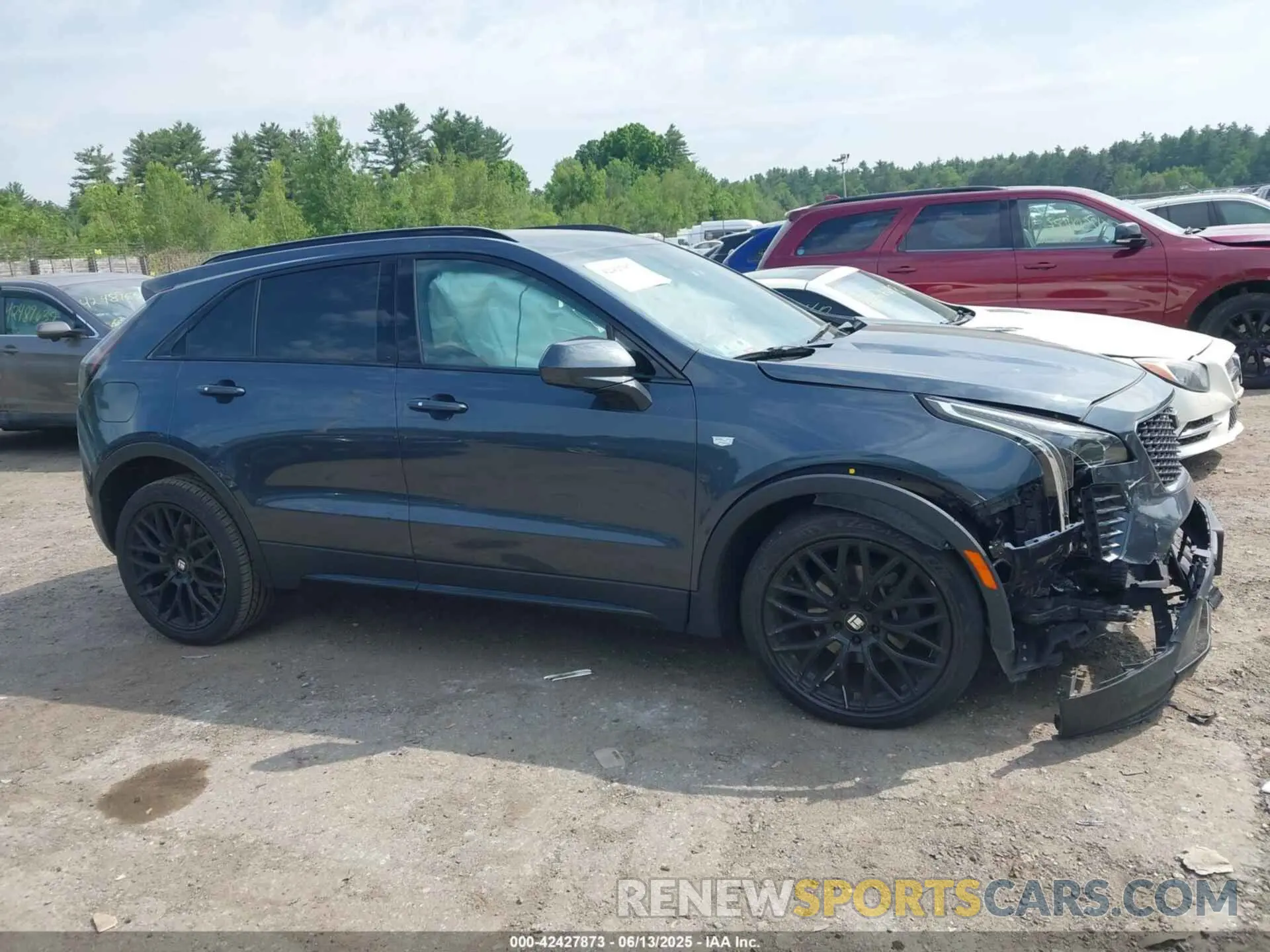 13 Photograph of a damaged car 1GYFZFR45KF202738 CADILLAC XT4 2019