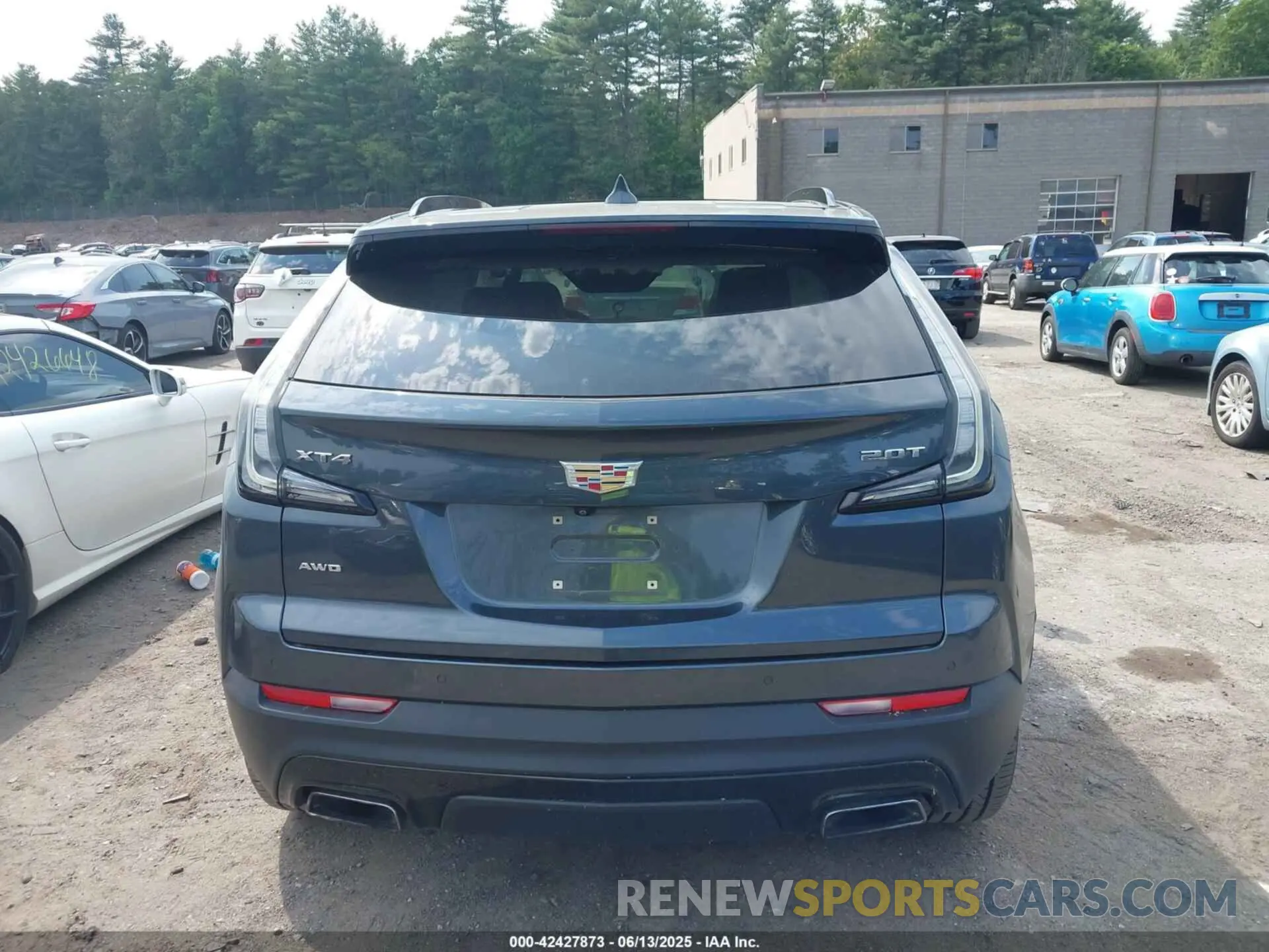 16 Photograph of a damaged car 1GYFZFR45KF202738 CADILLAC XT4 2019