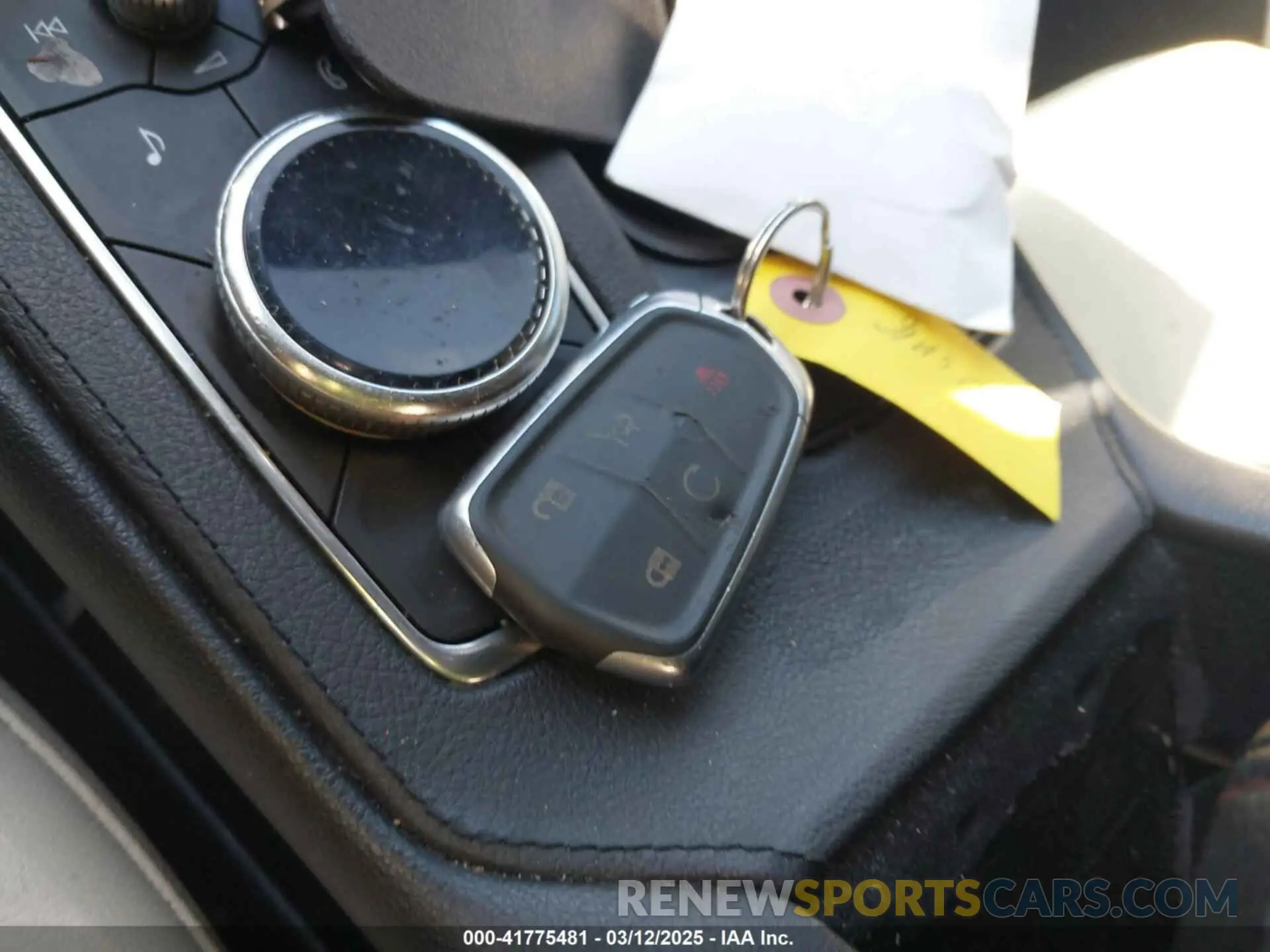 11 Photograph of a damaged car 1GYFZFR46KF229396 CADILLAC XT4 2019