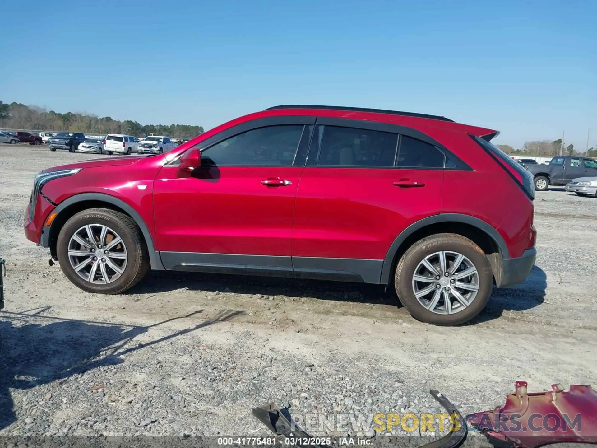 14 Photograph of a damaged car 1GYFZFR46KF229396 CADILLAC XT4 2019