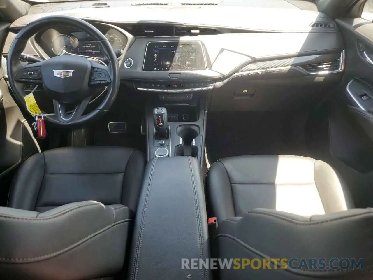 8 Photograph of a damaged car 1GYFZFR47KF152344 CADILLAC XT4 2019